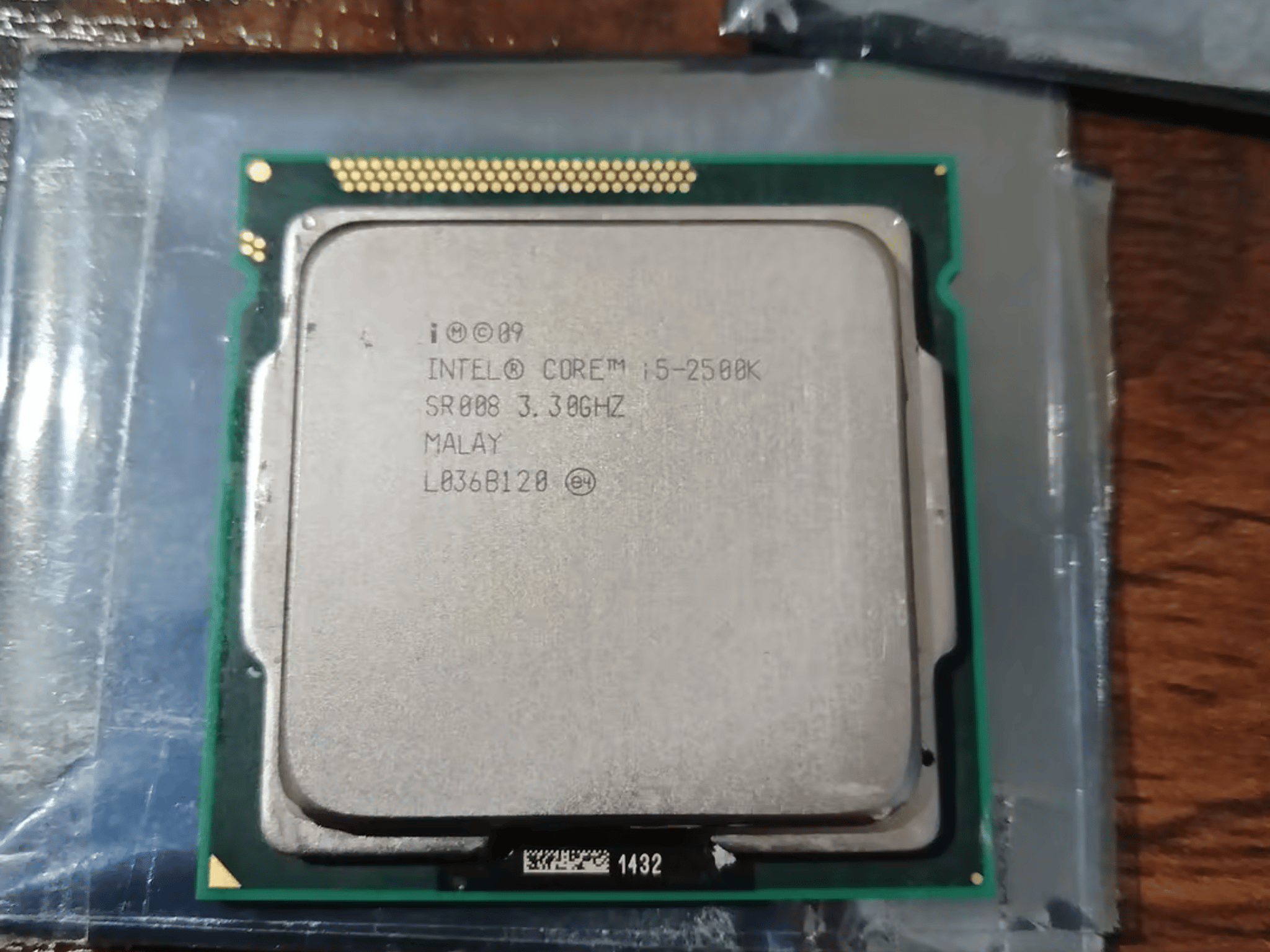 Intel Core i5-2500k Quad Core CPU 3.3GHz W/ Cooler