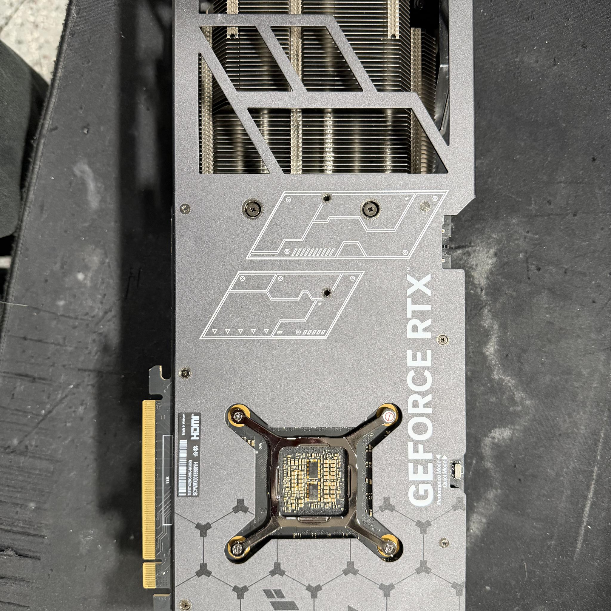 ASUS TUF Gaming GeForce RTX 4080 SUPER