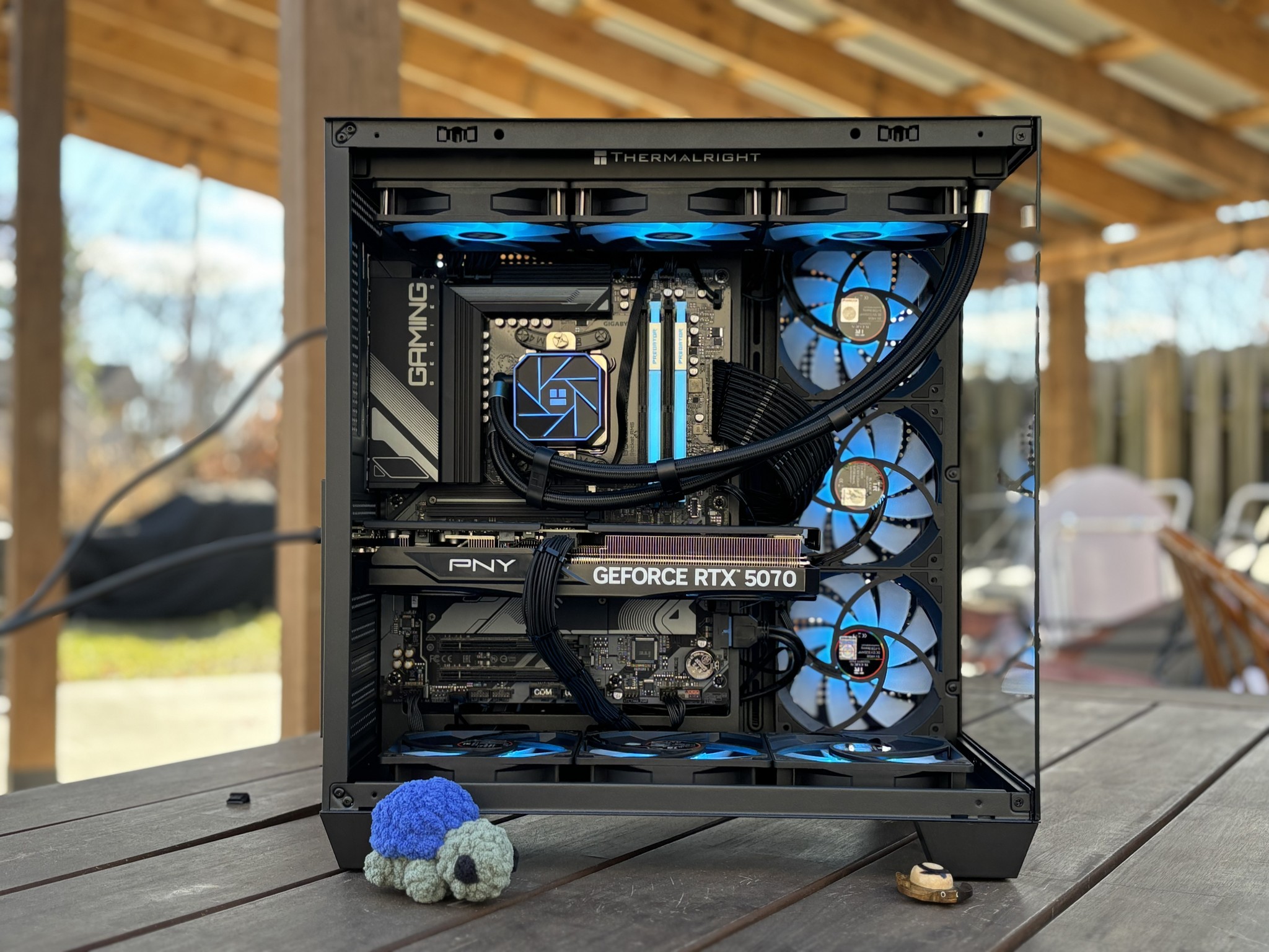 BLACK FRIDAY | 🖤 Black Surge ⚡ |  RTX 5070 | Ryzen 5 7500F | 32GB RAM | 1TB NVME SSD | Wifi |
