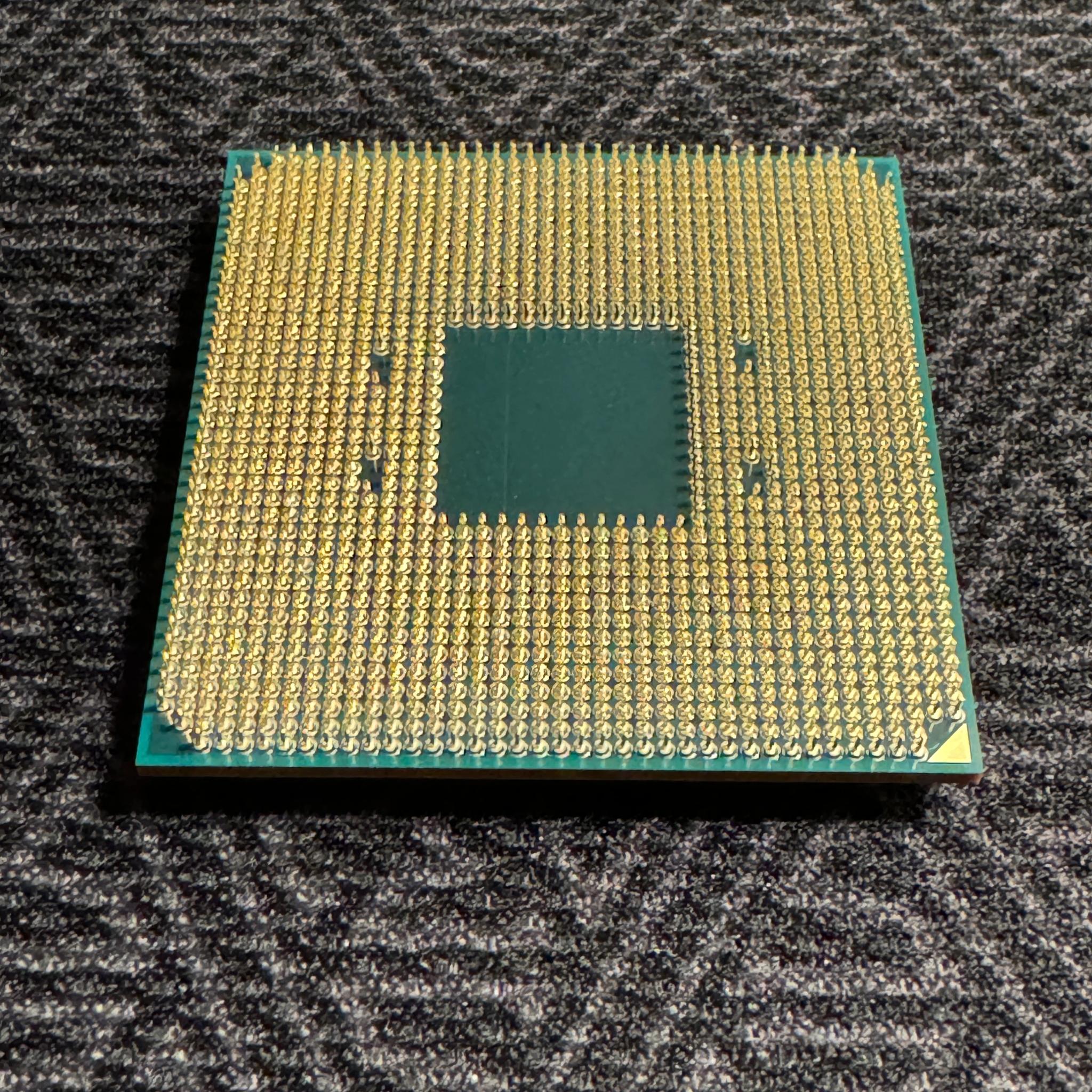 RYZEN 7 5700X3D