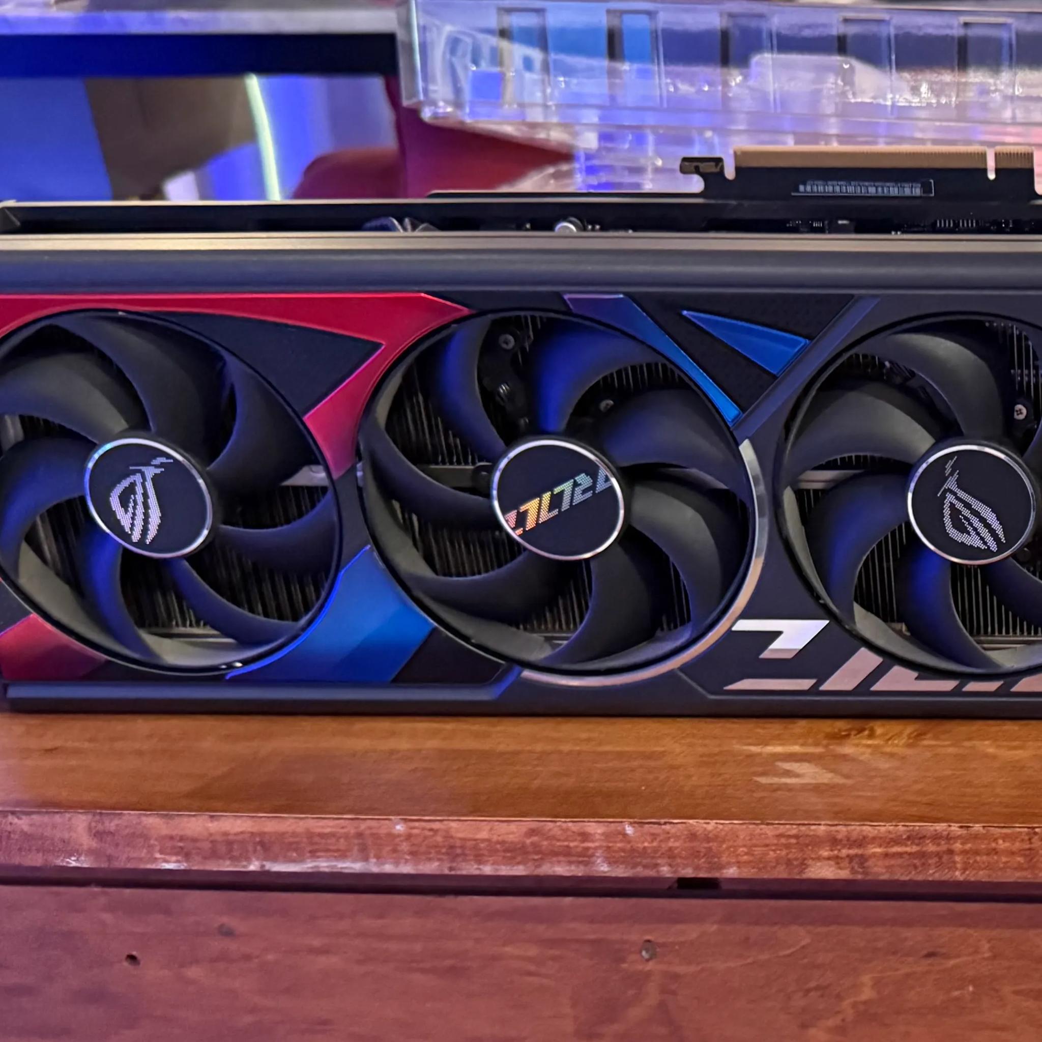 ASUS ROG STRIX 4090 Black OC edition