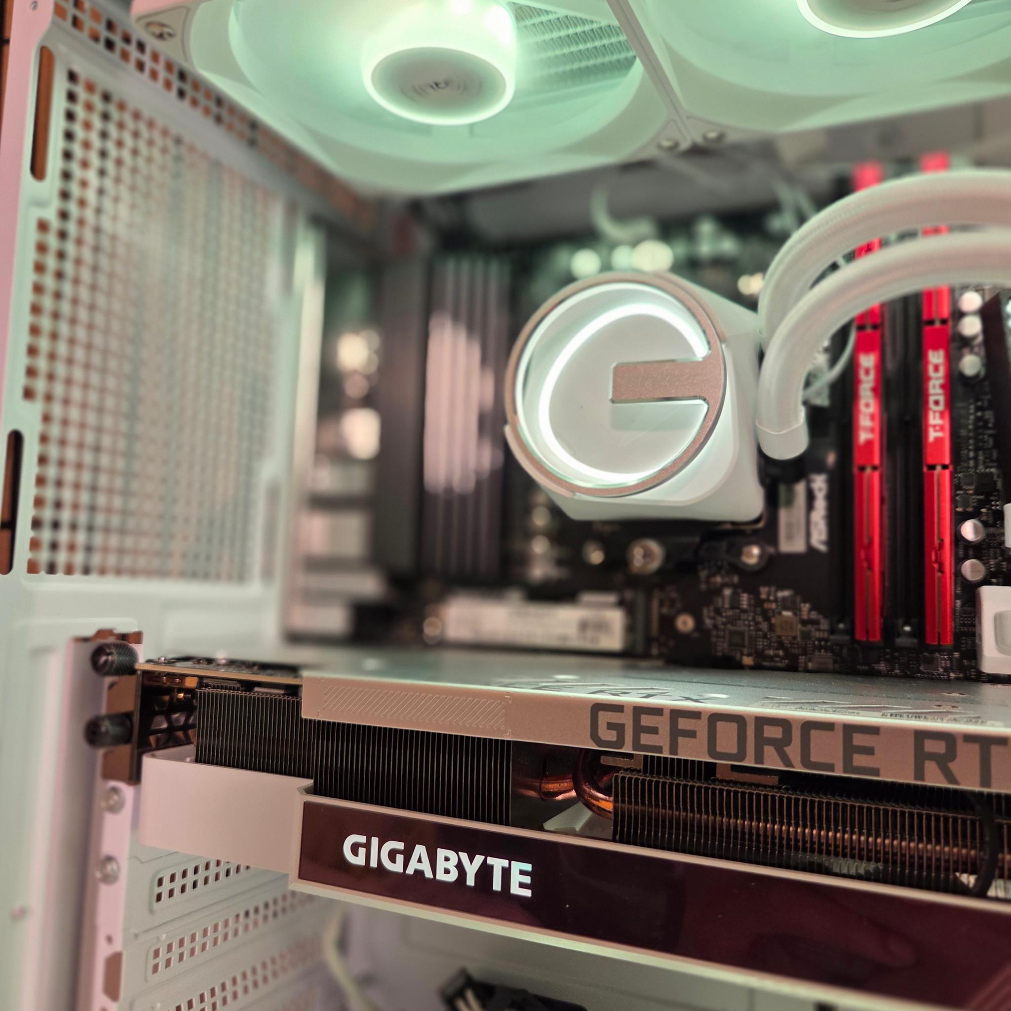 WHITEOUT Gaming PC| 7500X3D | 32GB DDR5 | RTX 3080TI 12GB |1TB NVME  | Lian LI  | Windows 11 | WIFI