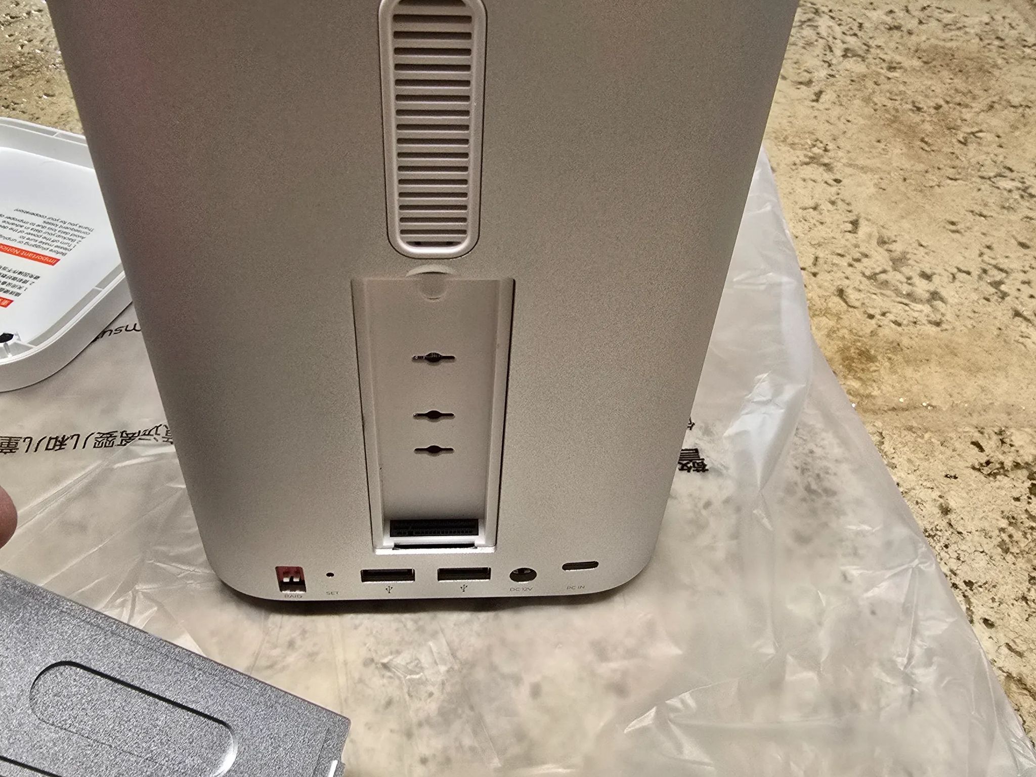 ORICO MiniTower 2 Bay RAID Enclosure NVMe SSD 10Gbps with Expansion Hub Hybrid HDD