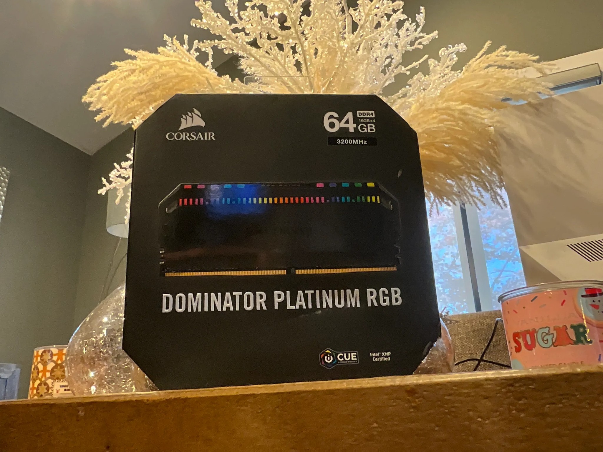 CORSAIR - Dominator Platinum RGB 64GB (4PK 16GB) 3.2GHz PC4-25600 DDR4  BRAND NEW!!!
