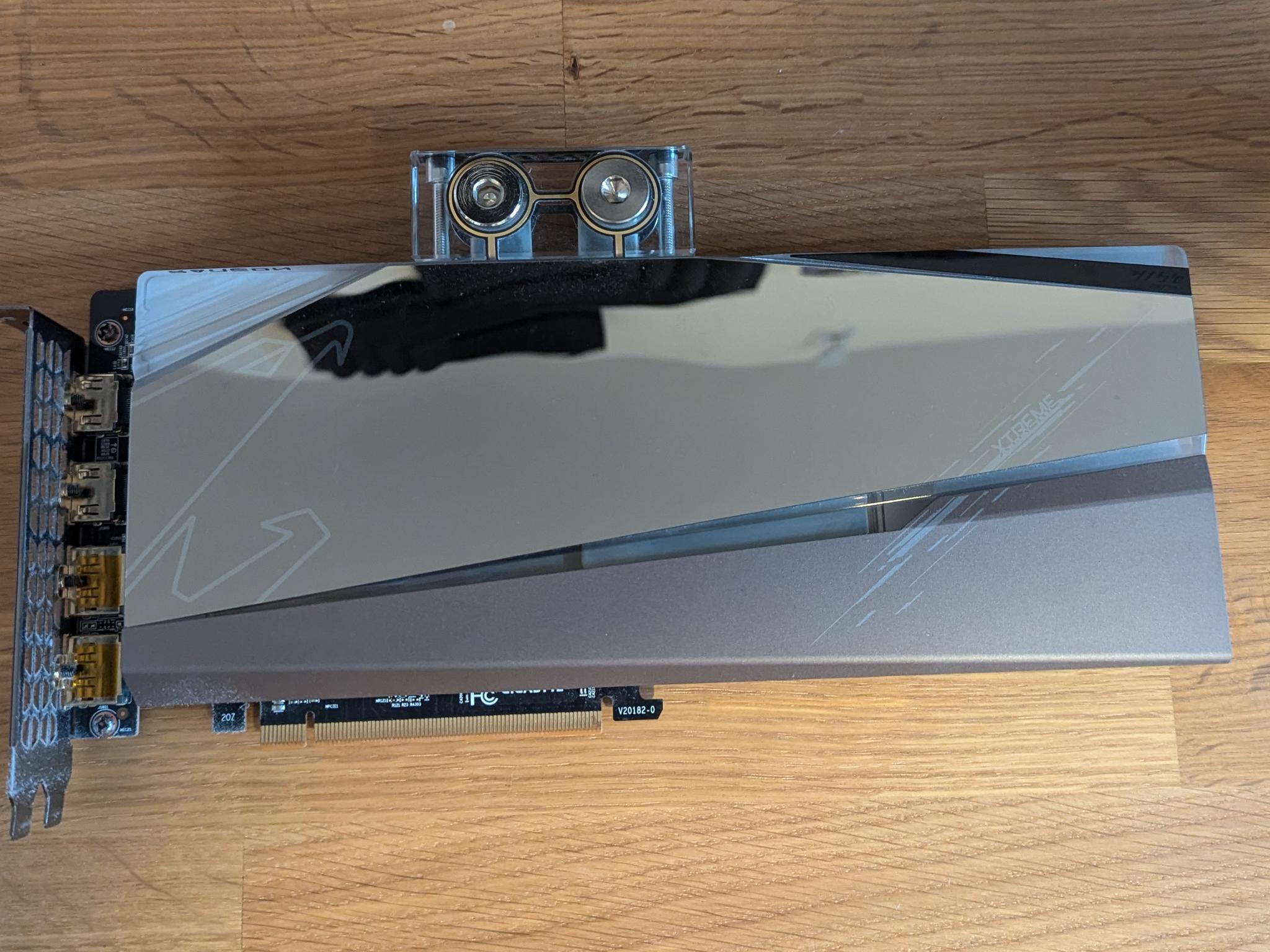 AORUS Radeon™ RX 6900 XT XTREME WATERFORCE WB 16G