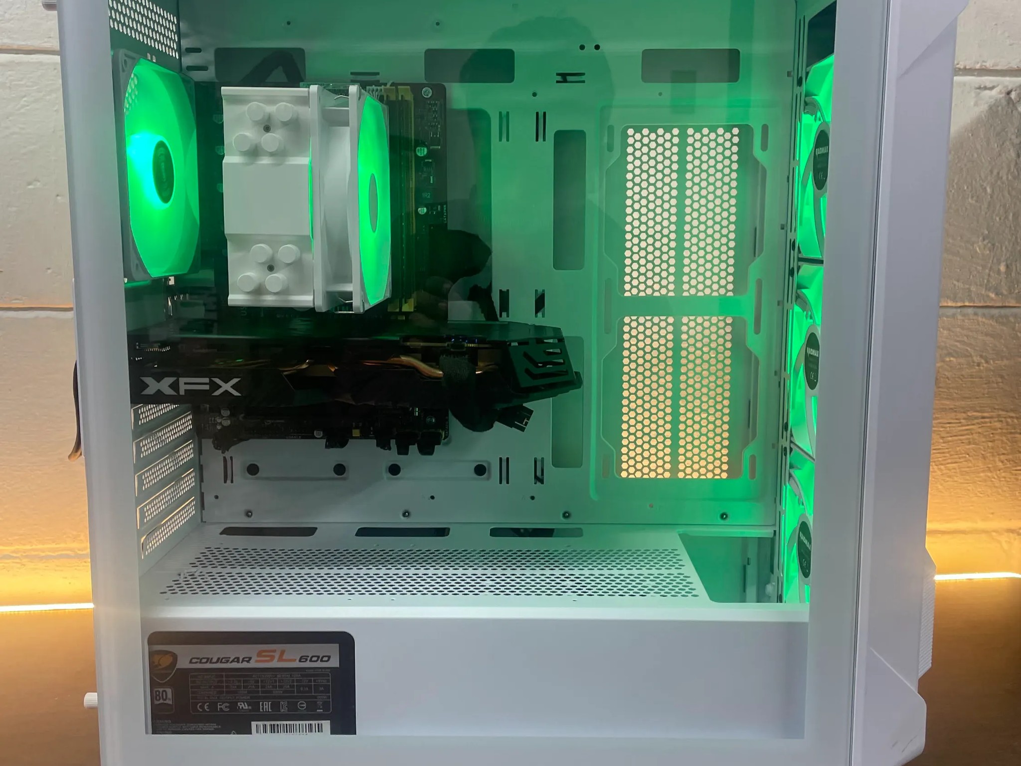 Budget Gamer PC | GTA & Fortnite READY | Intel i7 / RX580 / 8GB / 1.1TB Win 11 Pro + Wi-Fi