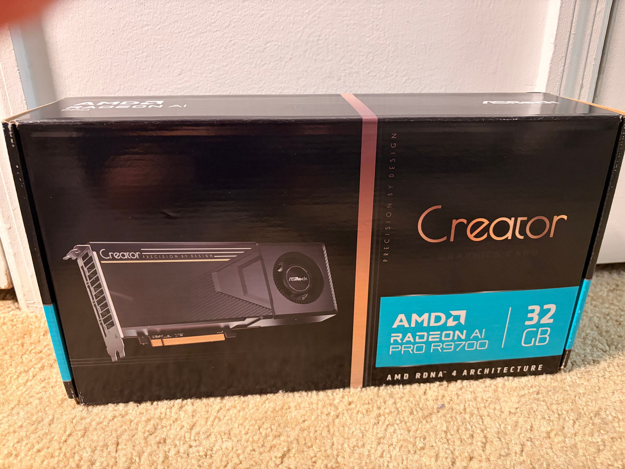 ASRock Radeon AI PRO R9700 Creator 32GB
