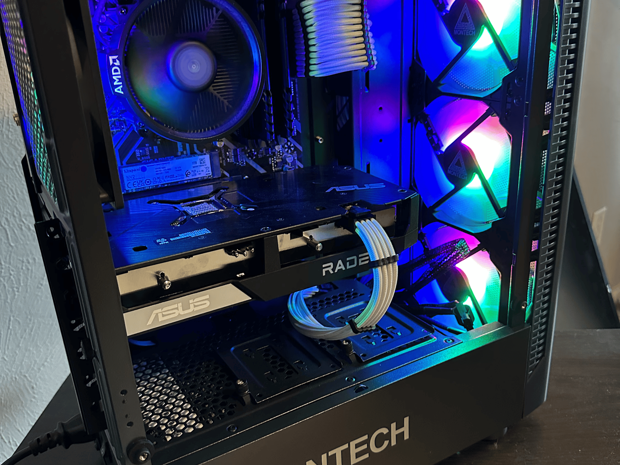"Kronostyx" RX 6650 XT + Ryzen 3600, 16gb RAM Custom Gaming PC