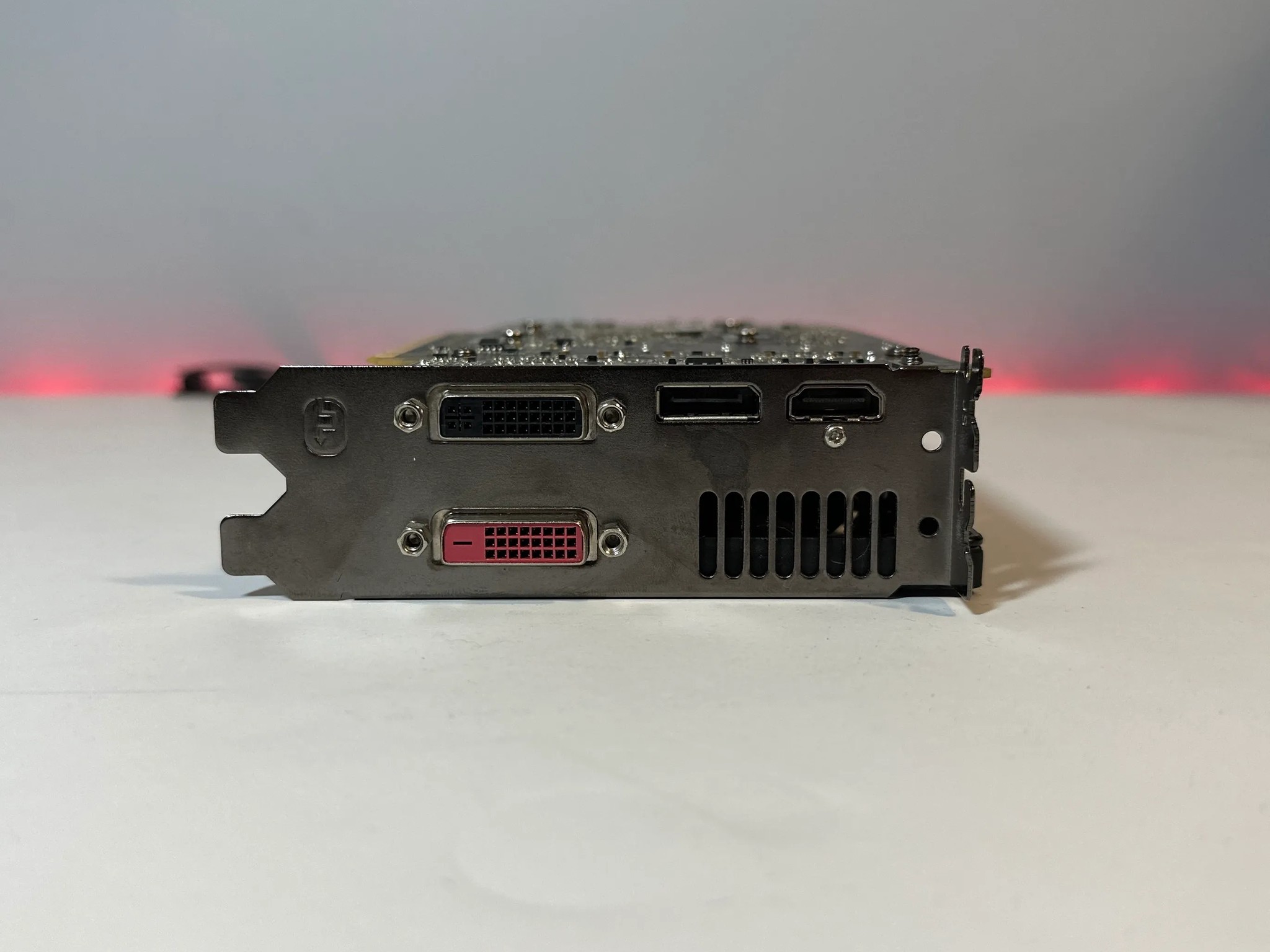 XFX AMD Radeon R9 285 2GB Graphics Card
