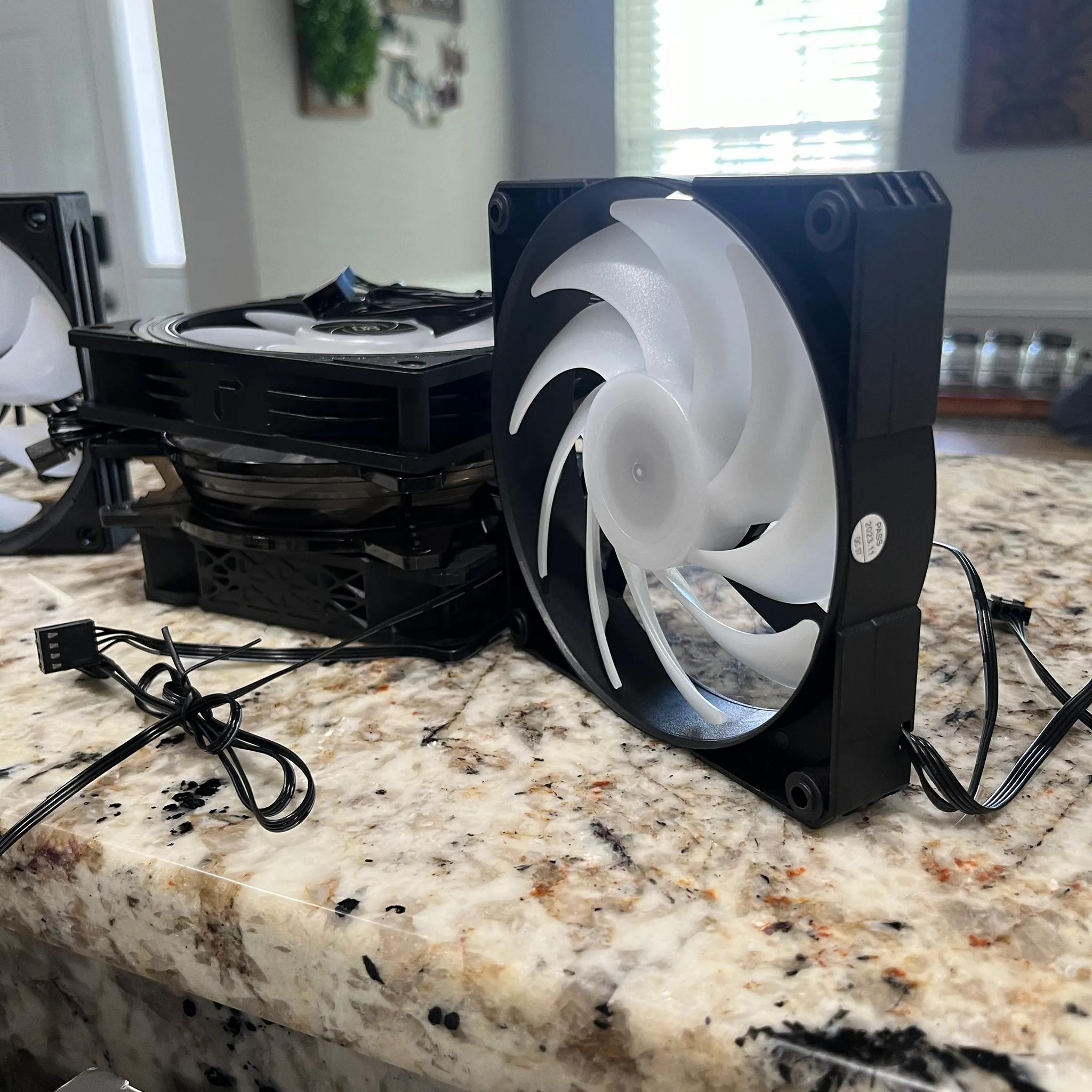 Lot Of 16 Mixed Case Fans "SEE PICS"