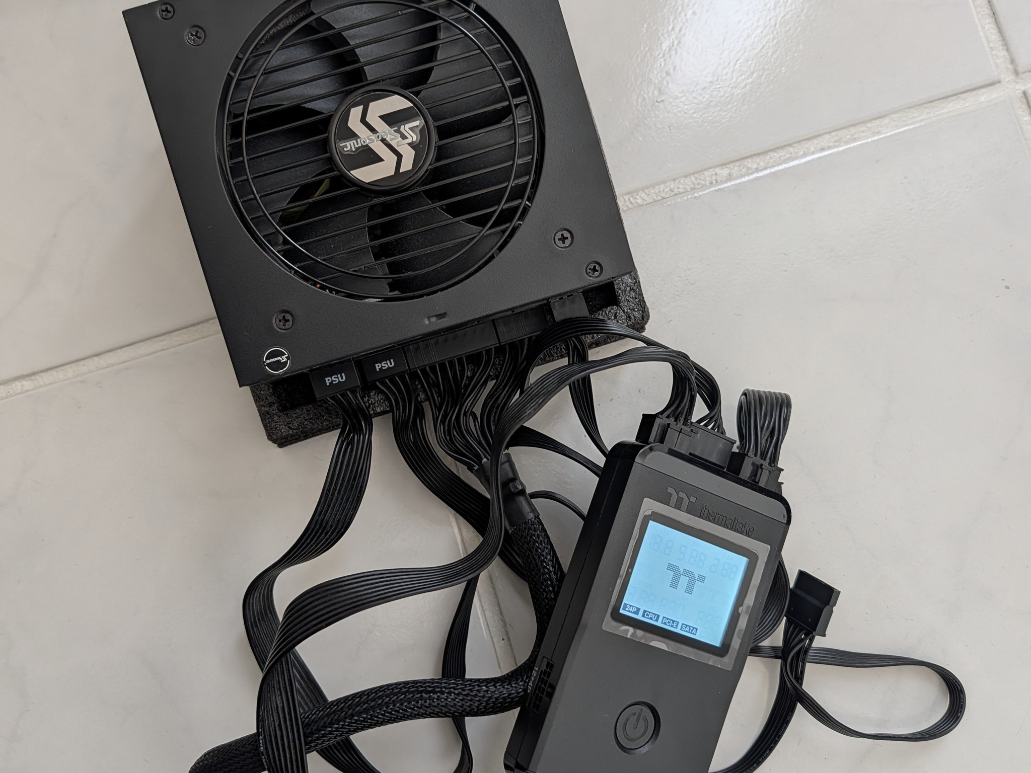 SeaSonic FOCUS GX-750 Watt Gold Power Supply