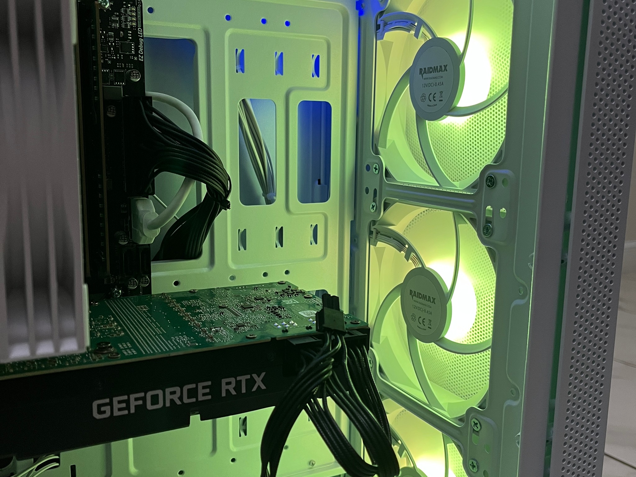 NVIDIA RTX 2070 Super, Intel Core i7-9700t, 16GB RAM, 512 GB SSD, High FPS Gaming PC w/ Wi-Fi & BT