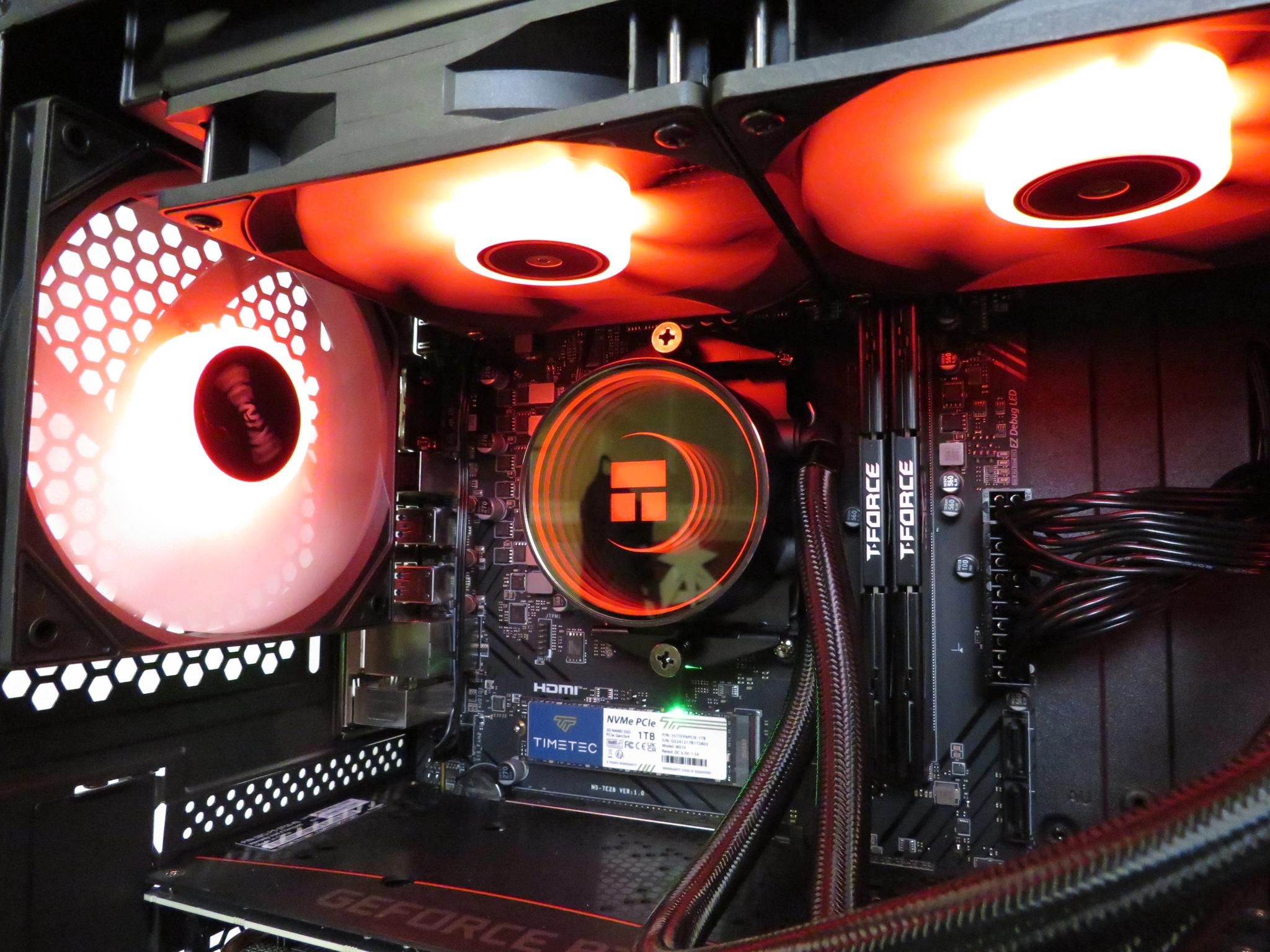 Compact POWER! Ryzen 5 7400F + EVGA RTX 3070 XC3 + 32 GB DDR5 RAM + 1 TB NVME