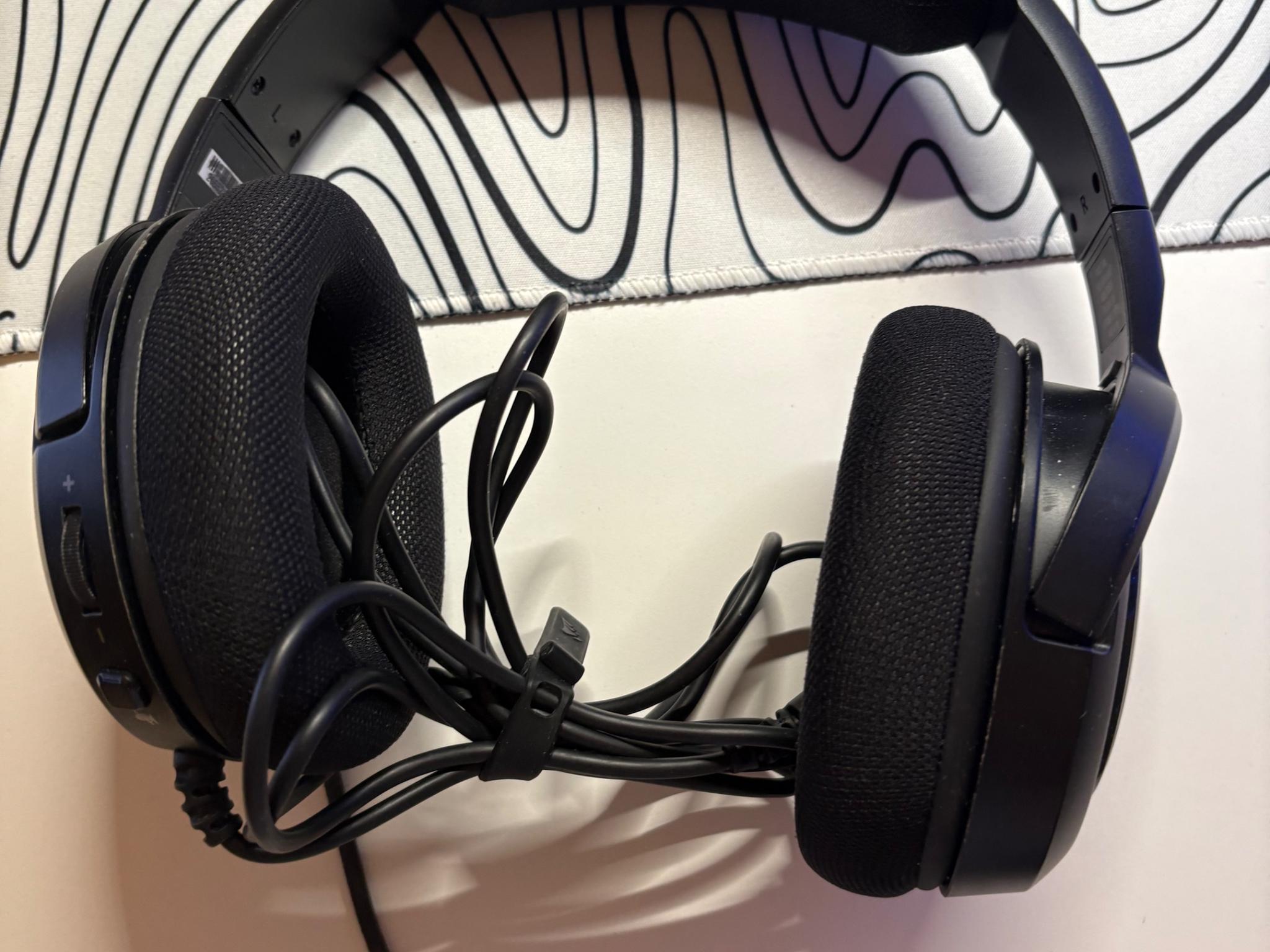 Corsair HS45 7.1 Surround Sound Wired Gaming Headset - Carbon
