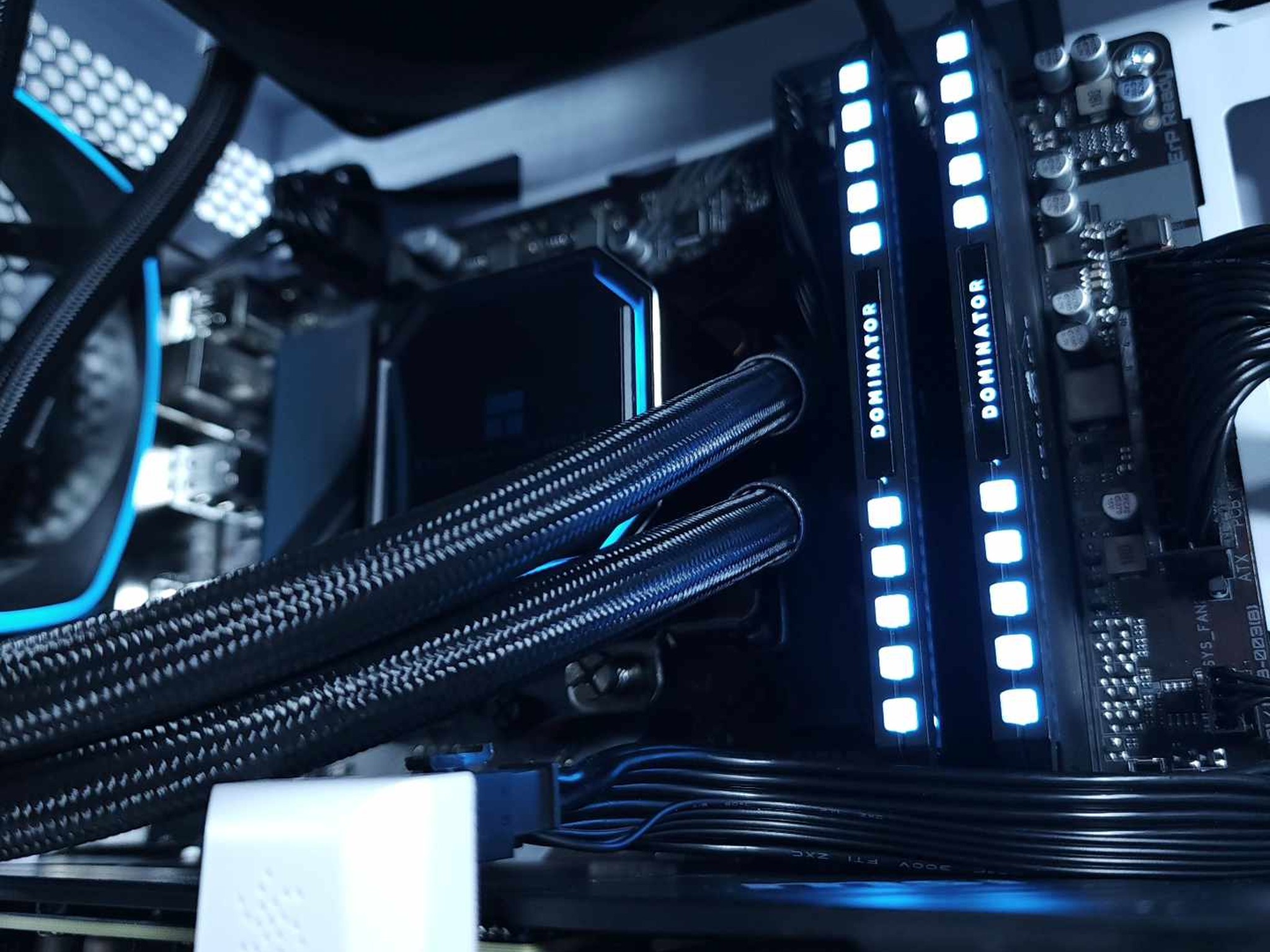 💙💙RTX 4070Ti || Ryzen 7 7700X || 2TB NVMe SSD || 32GB DDR5* || 1440p Gaming PC