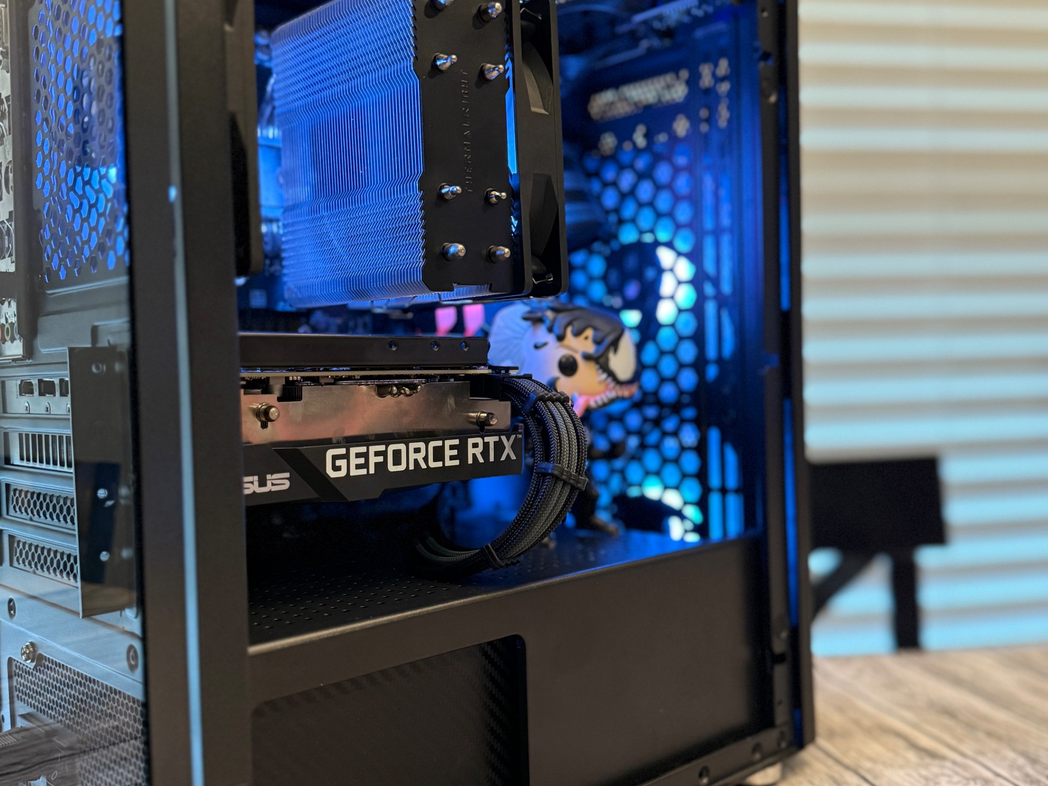 VENOM THEMED GAMING PC | Ryzen 5 5600X | GeForce RTX 3060 12GB | 32GB DDR4 3200MT/s