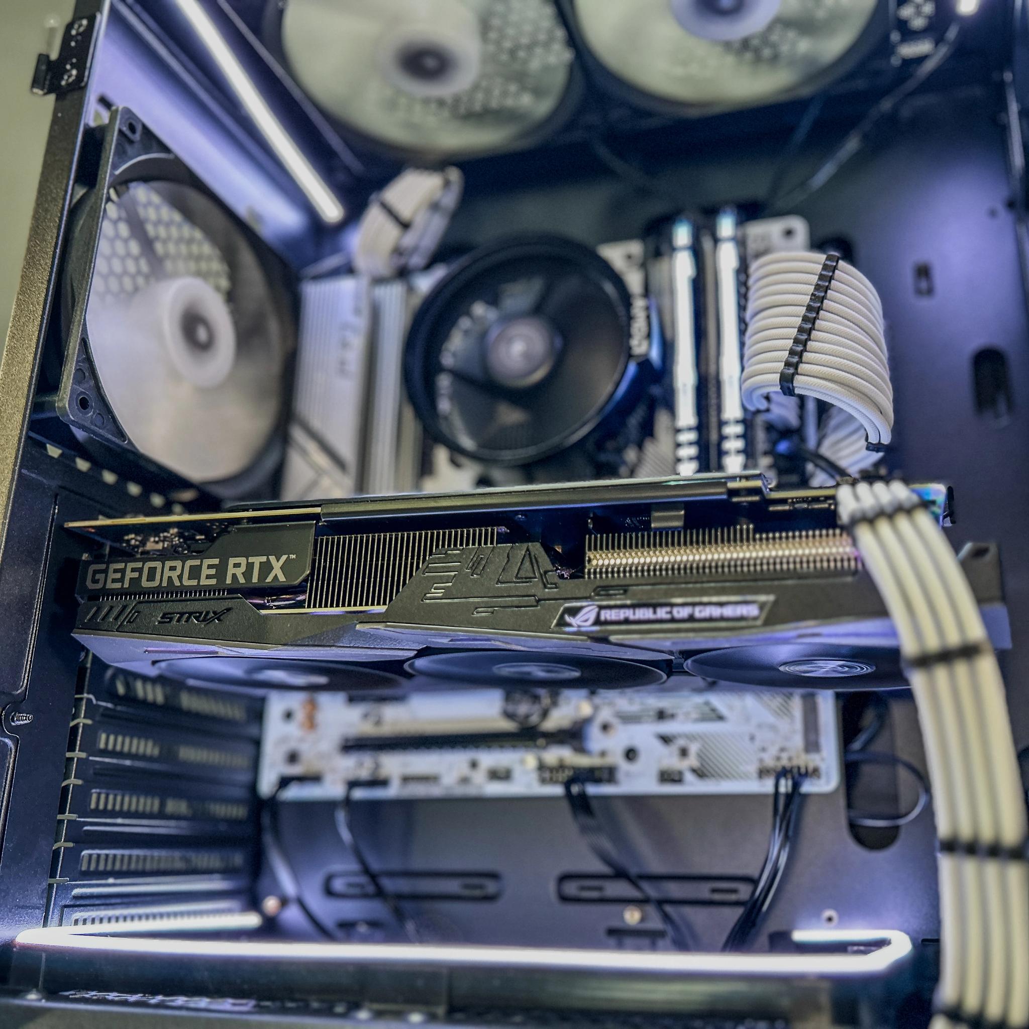 🍃🌧☔💦Dark Storm🍃🌧☔💦 RTX 2060 / AMD Ryzen 5 5500 / 512GB SSD / 16GB Ram / WIN10