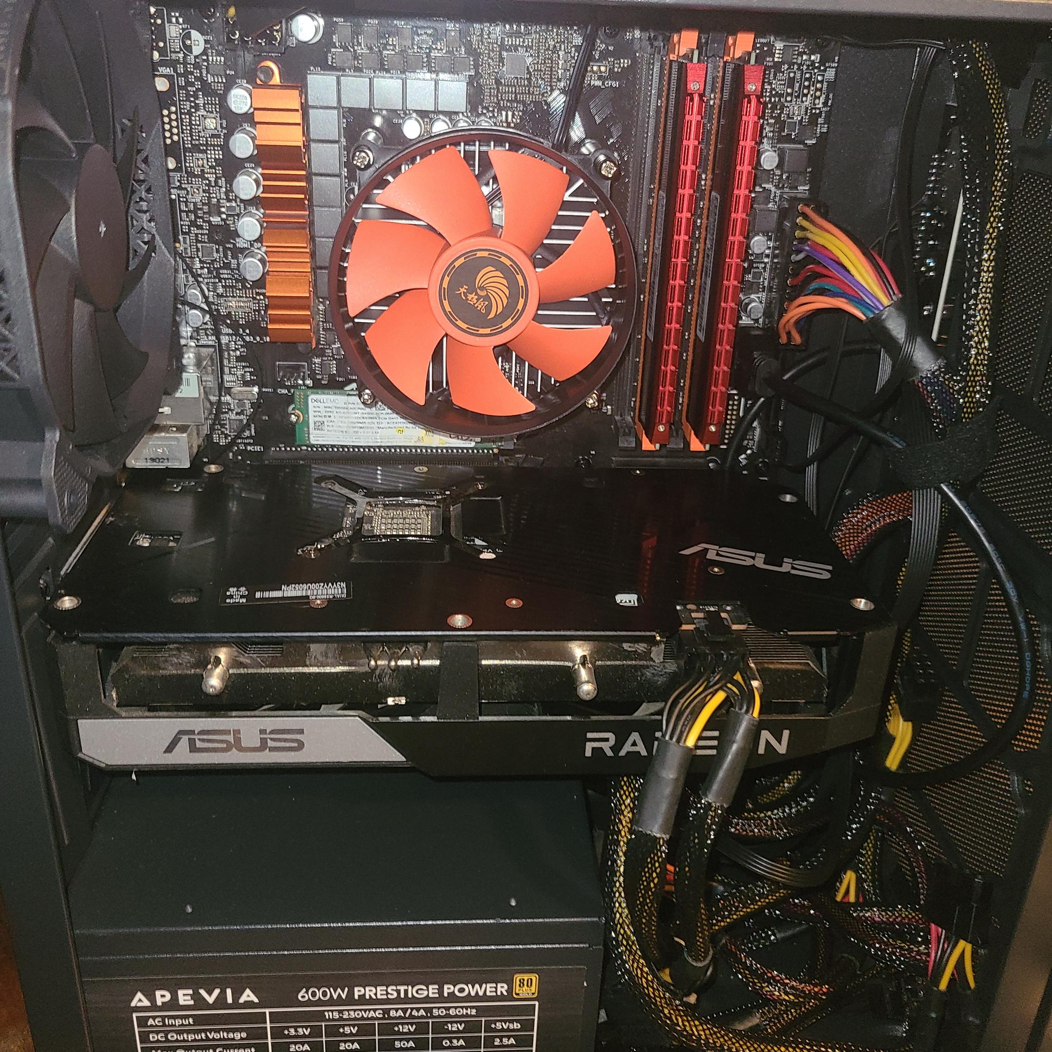 M-atx i7 8700/16gb ddr4/rx 6600