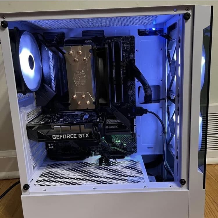 Custom Gaming Pc i5 10th gen GeForce gtx 1650 Super 16gb ram