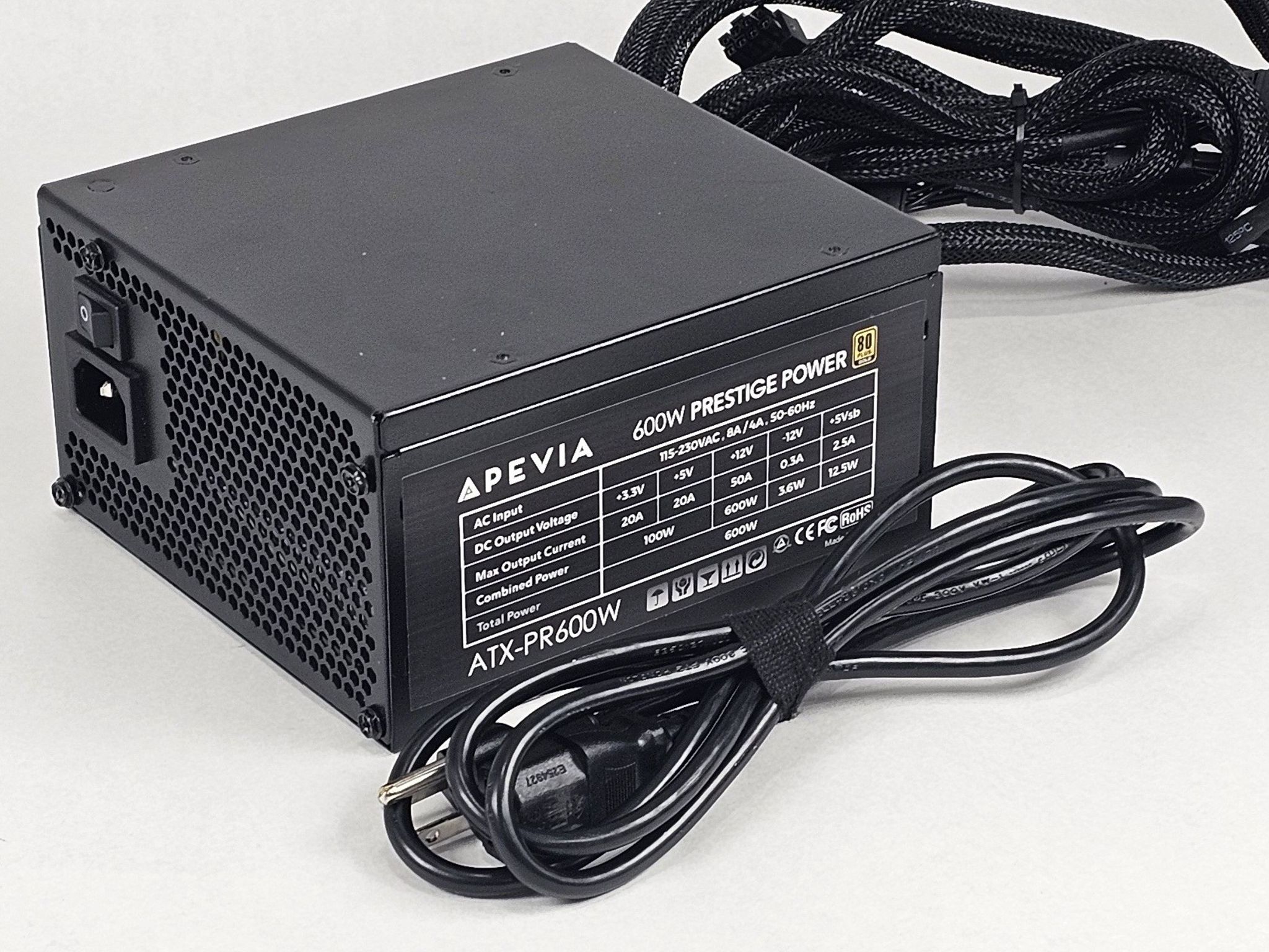 600 Watt PSU Apevia Prestige Power ATX-PR600W Power Supply