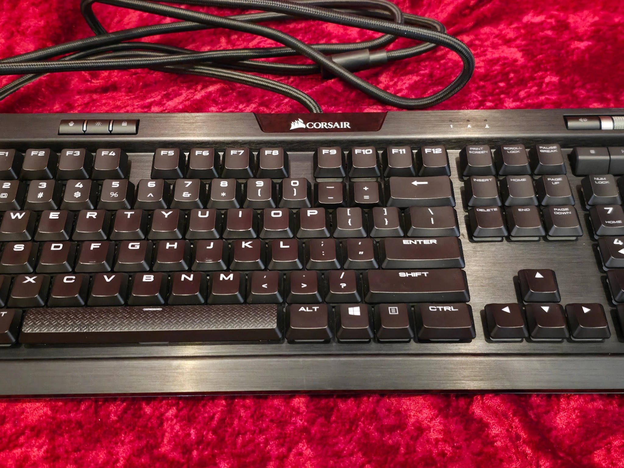 Corsair K70 RGB MK.2 Low Profile Rapid Fire
