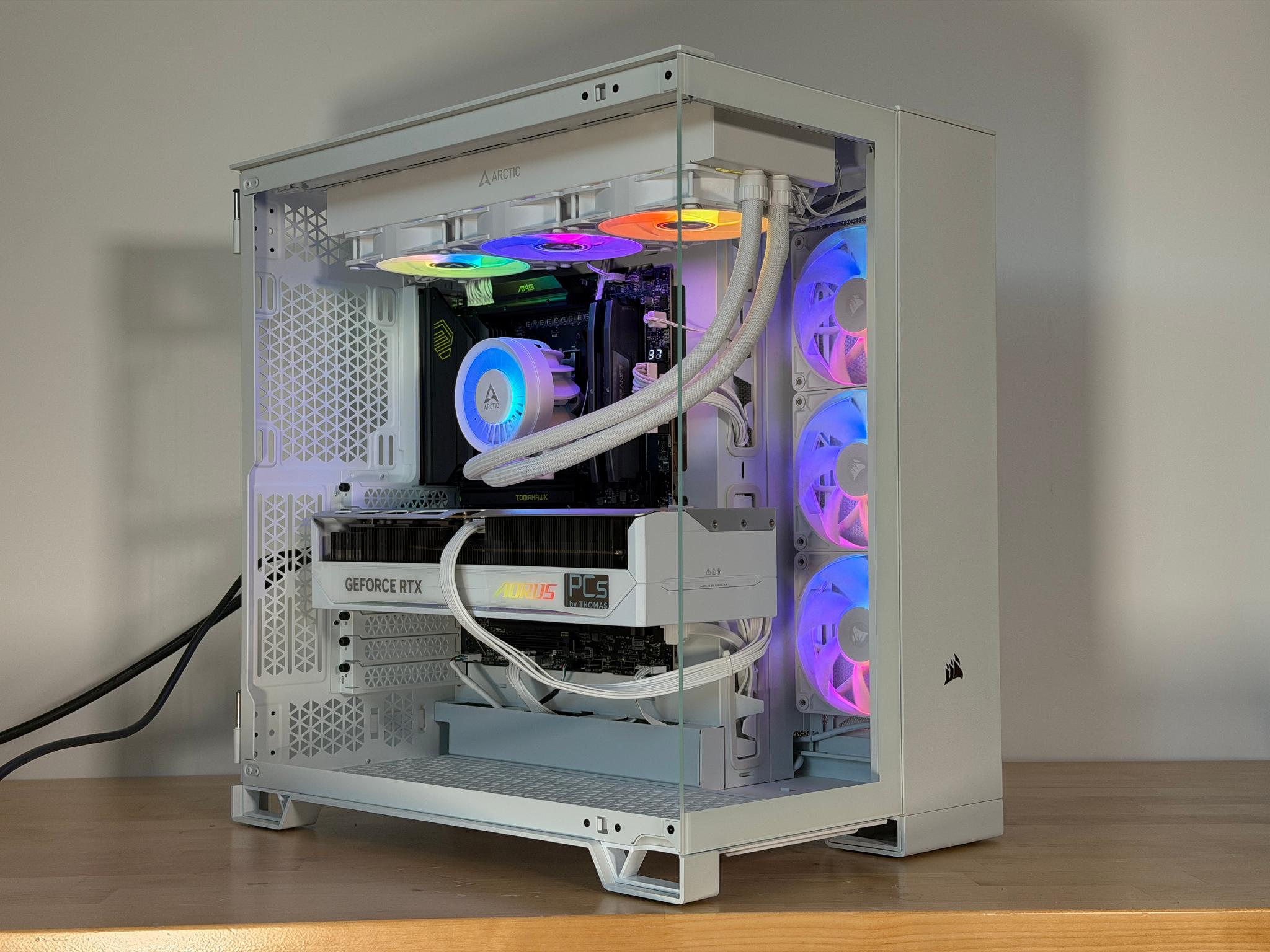 RTX 5080 Aorus Master Ryzen 7 9800x3d Gaming PC