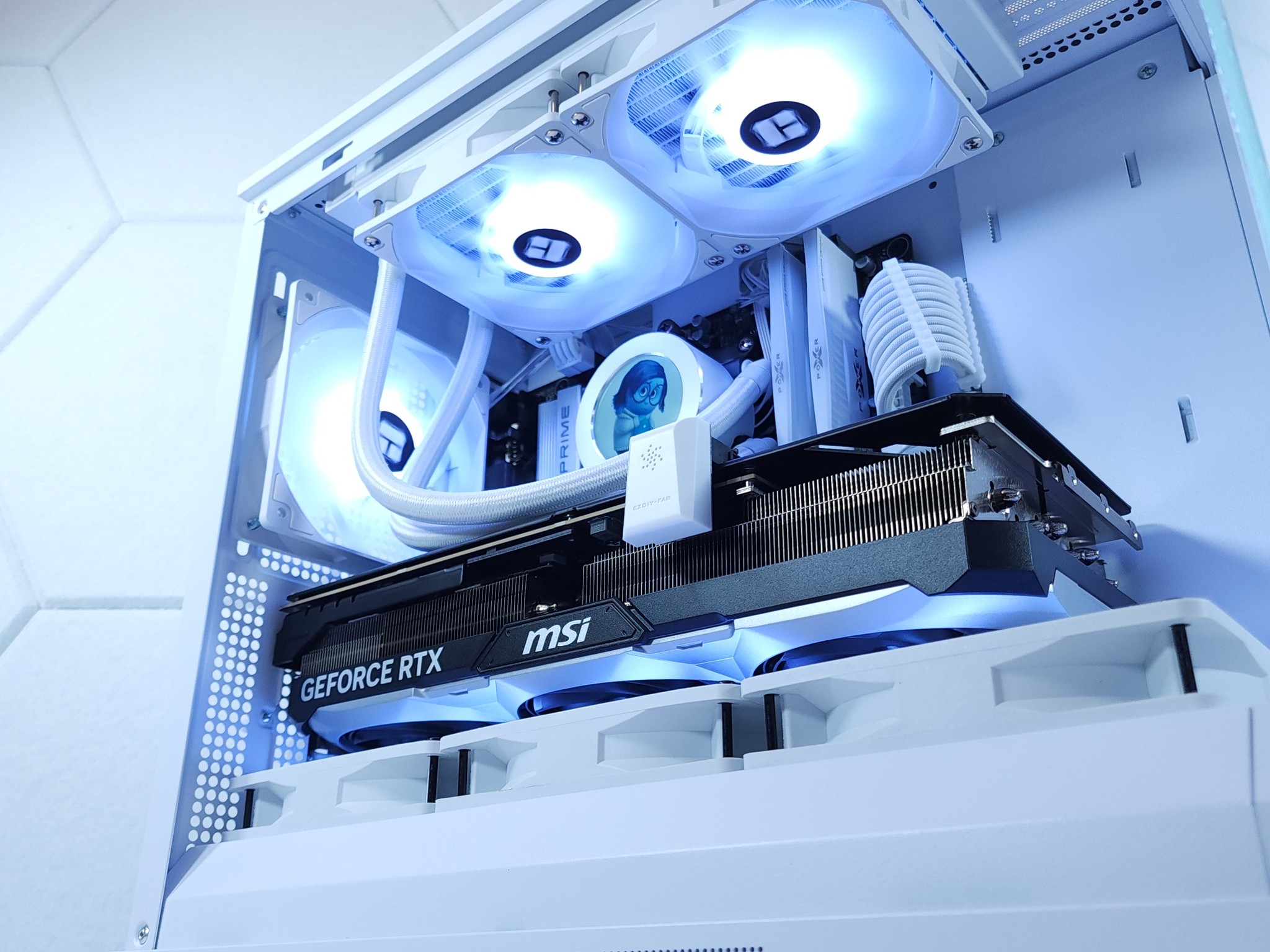 🤍RTX 4080 SUPER ● Ryzen 7 7800X3D ● 32GB 6000MHz ● 2TB NVMe Gen 4 ● 1440/4K Gaming Computer