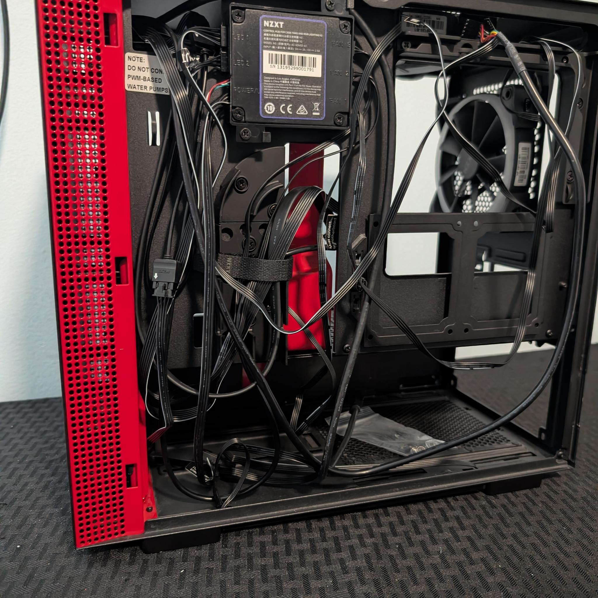 NZXT H210i ITX Case with Fans and Fan Hub