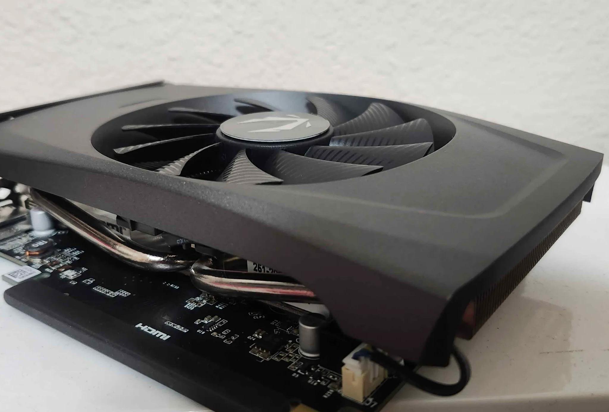 Zotac RTX 4060 SOLO