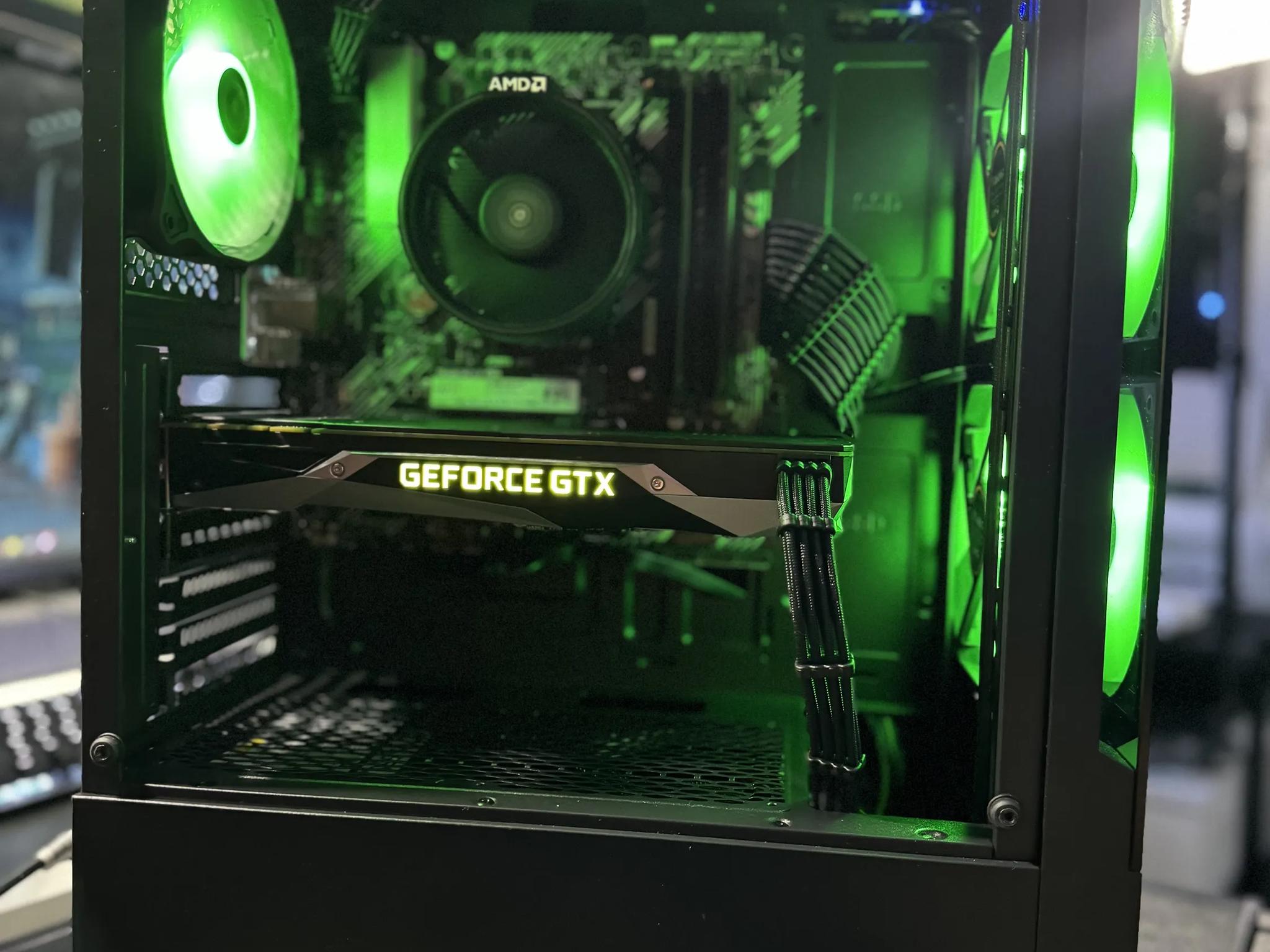 RGB Gaming PC - GTX 1070 - Ryzen 7 1700 - 16GB DDR4 - 500GB SSD