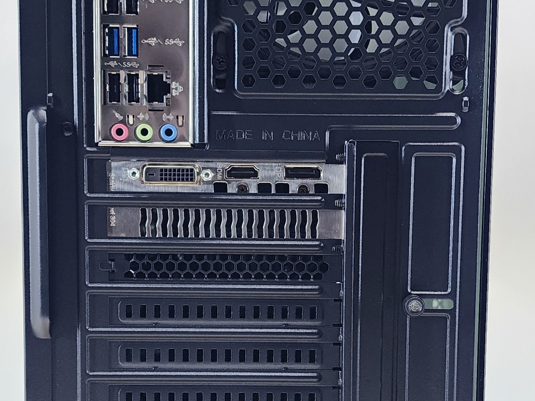 Gaming PC i7-11700K 16GB RAM 1TB SSD RTX 3050 8GB Windows 11 Computer