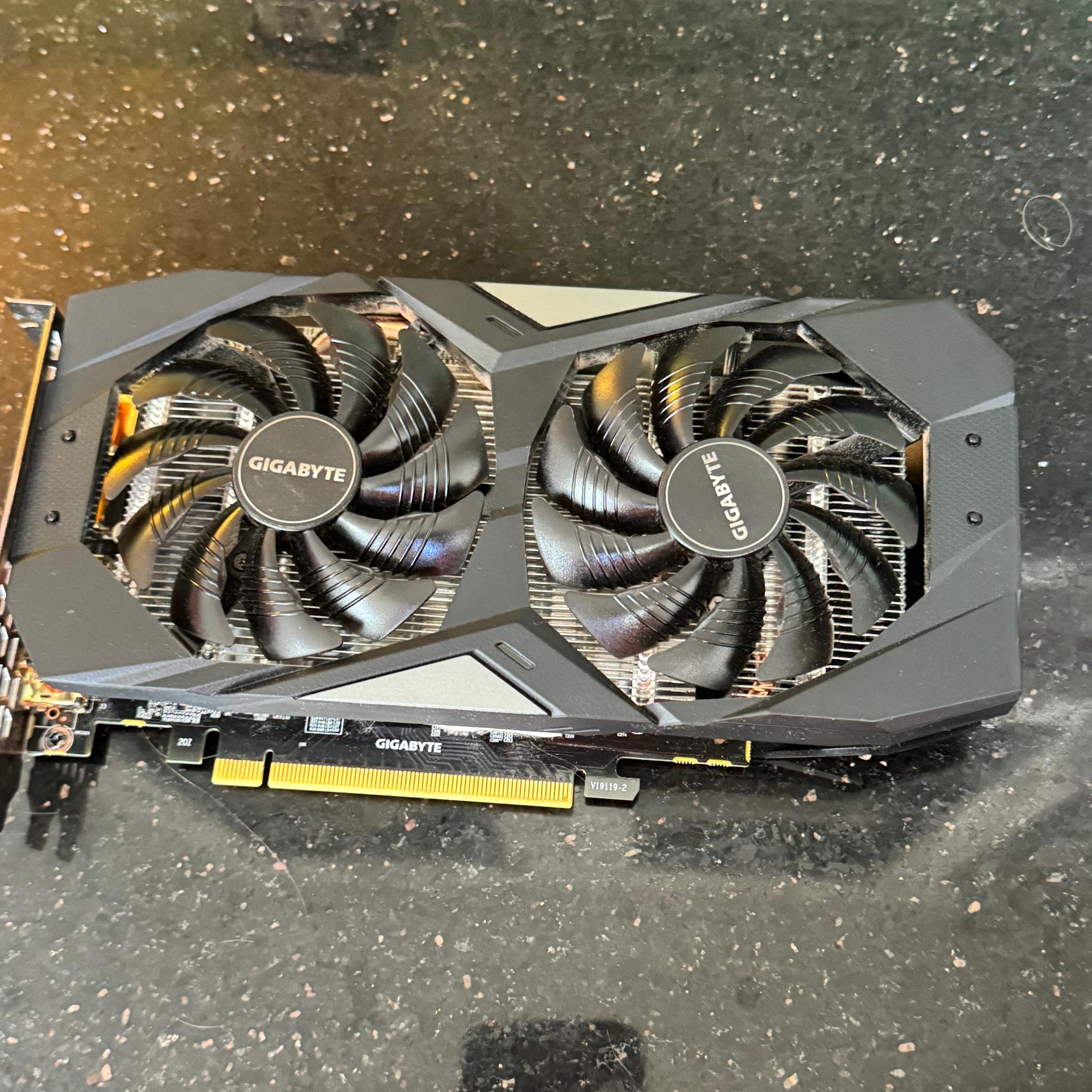 GTX 1660 SUPER 8gb (8 pin) CABLE NOT INCLUDED