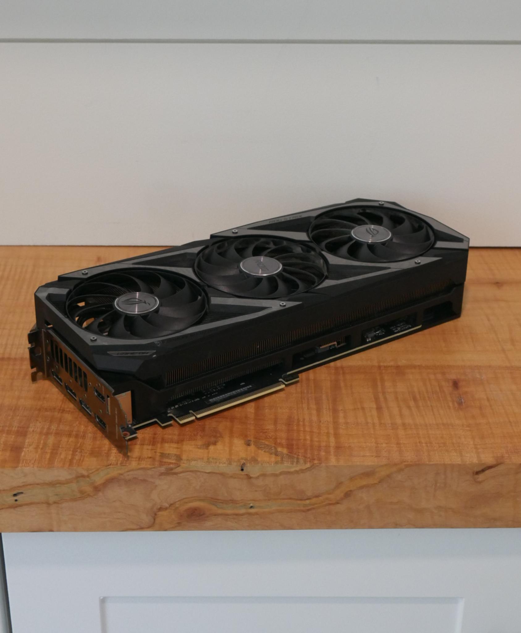 *NEED GONE* ASUS ROG STRIX GeForce RTX 3080 10gb OC GDDR6X
