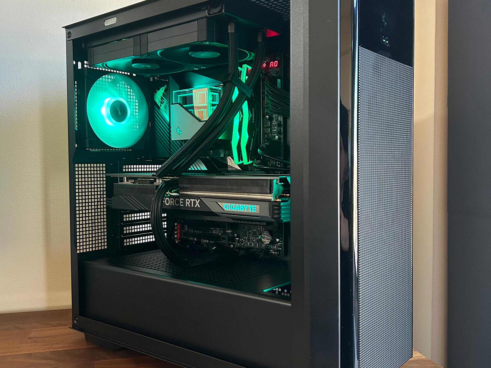 RTX 4070ti | Intel i9 12900K | 32GB DDR5 | The Digital Hero V3