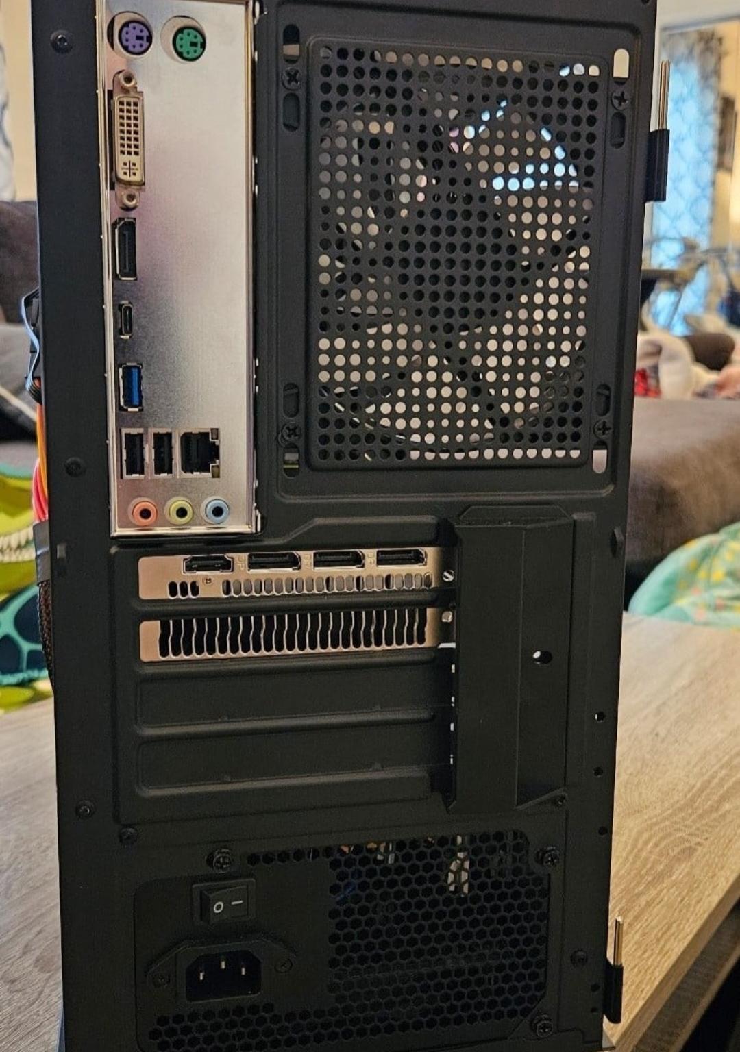 Budget Boss Gaming PC i5 8500 & RX 570