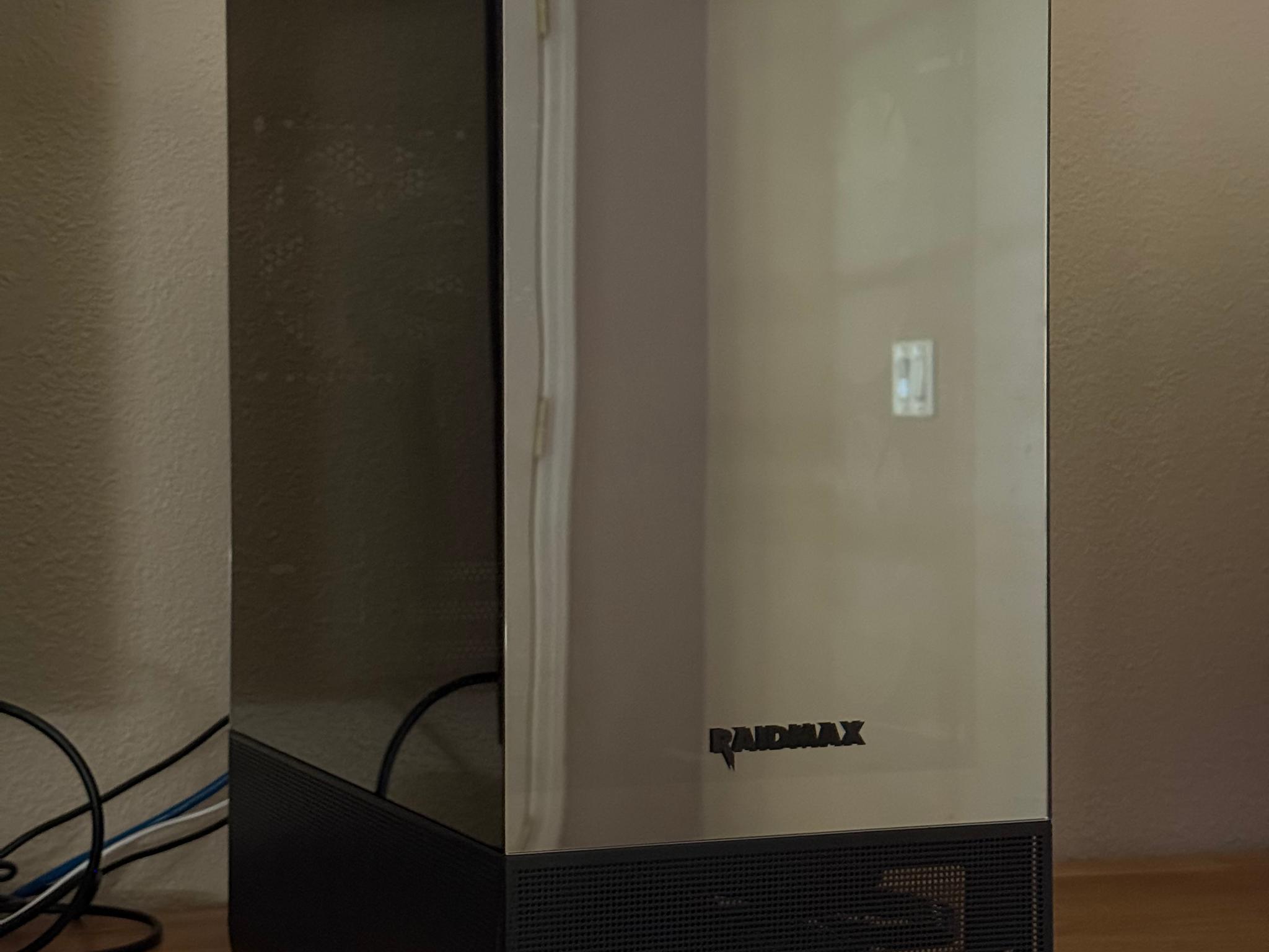 RX 7900 XT | RYZEN 9700X | 32GB 6000CL30 | 2TB NVME | WIFI