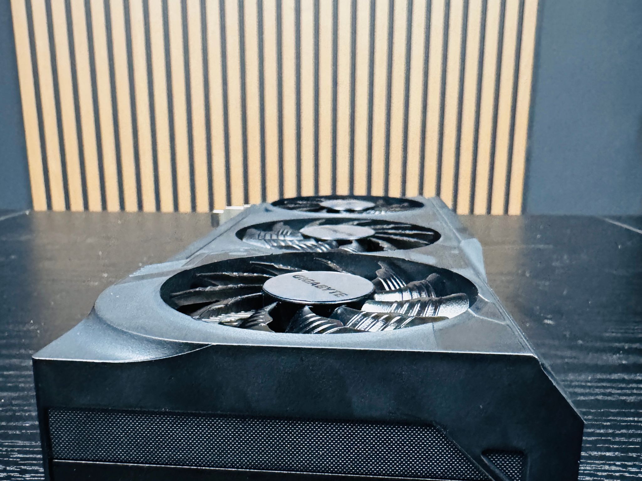 GIGABYTE WINDFORCE OC GeForce RTX 4070 SUPER