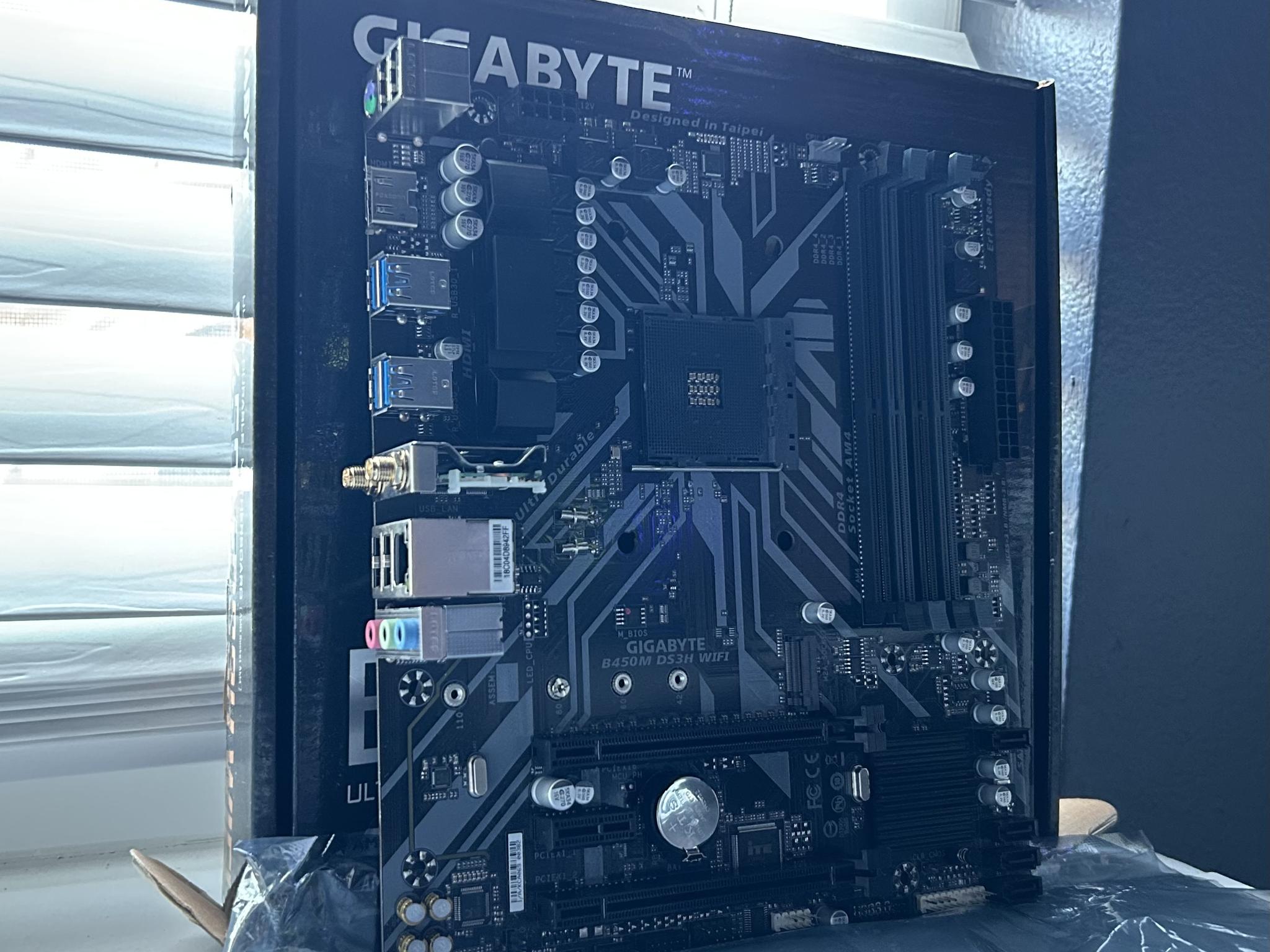 Gigabyte B450M DS3H WIFI