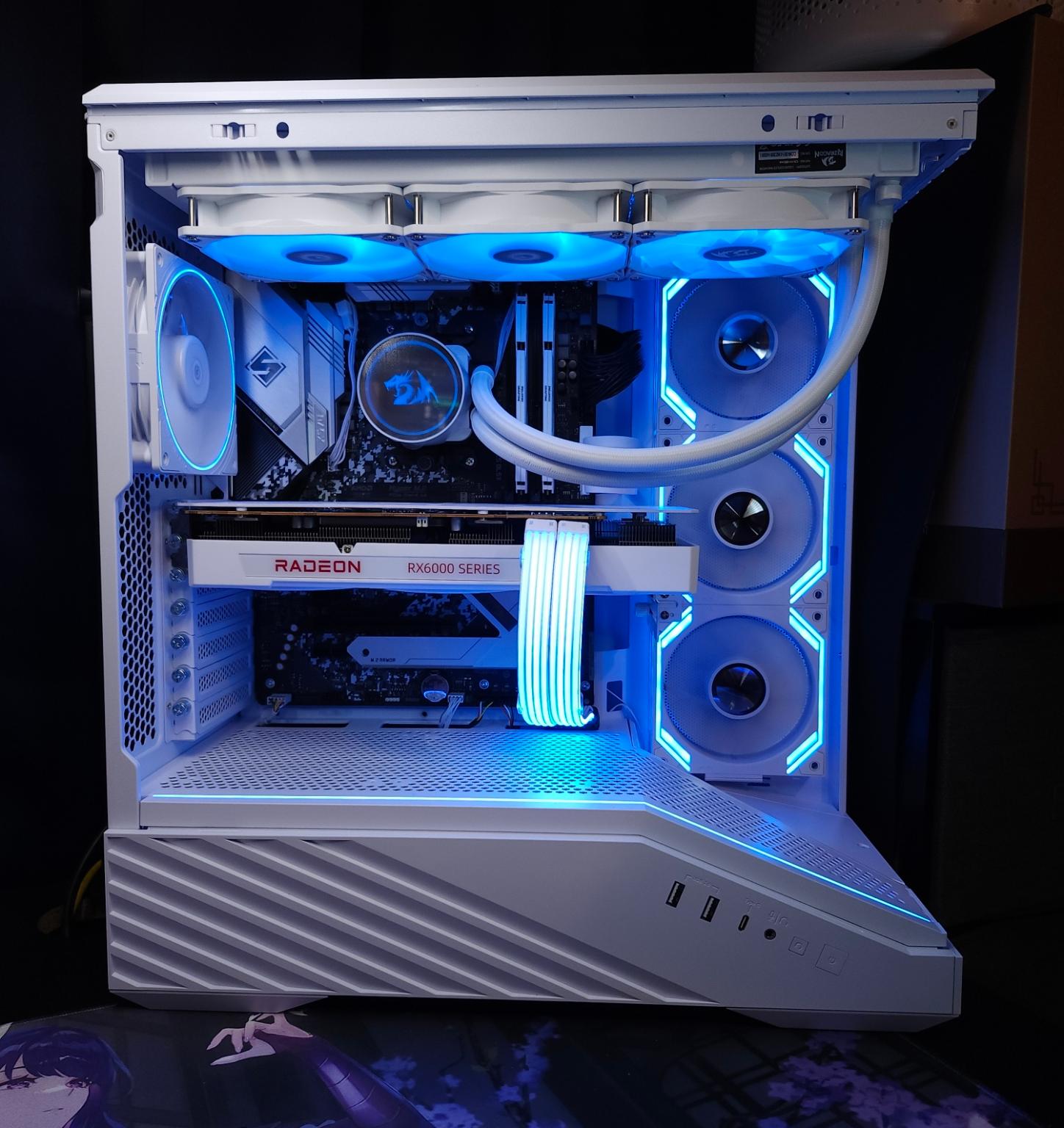 Tron Light Gaming - Ryzen 7 5800X | RX 6800