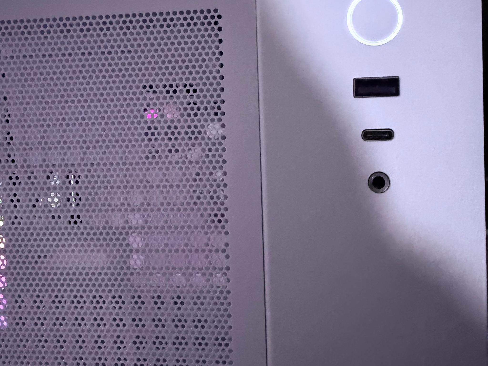 ⚪️"Prism Bloom"🌈| 1080p Gaming | RTX 3050 | i5 12400F | 16GB Ram | 1TB Storage | Free Shipping