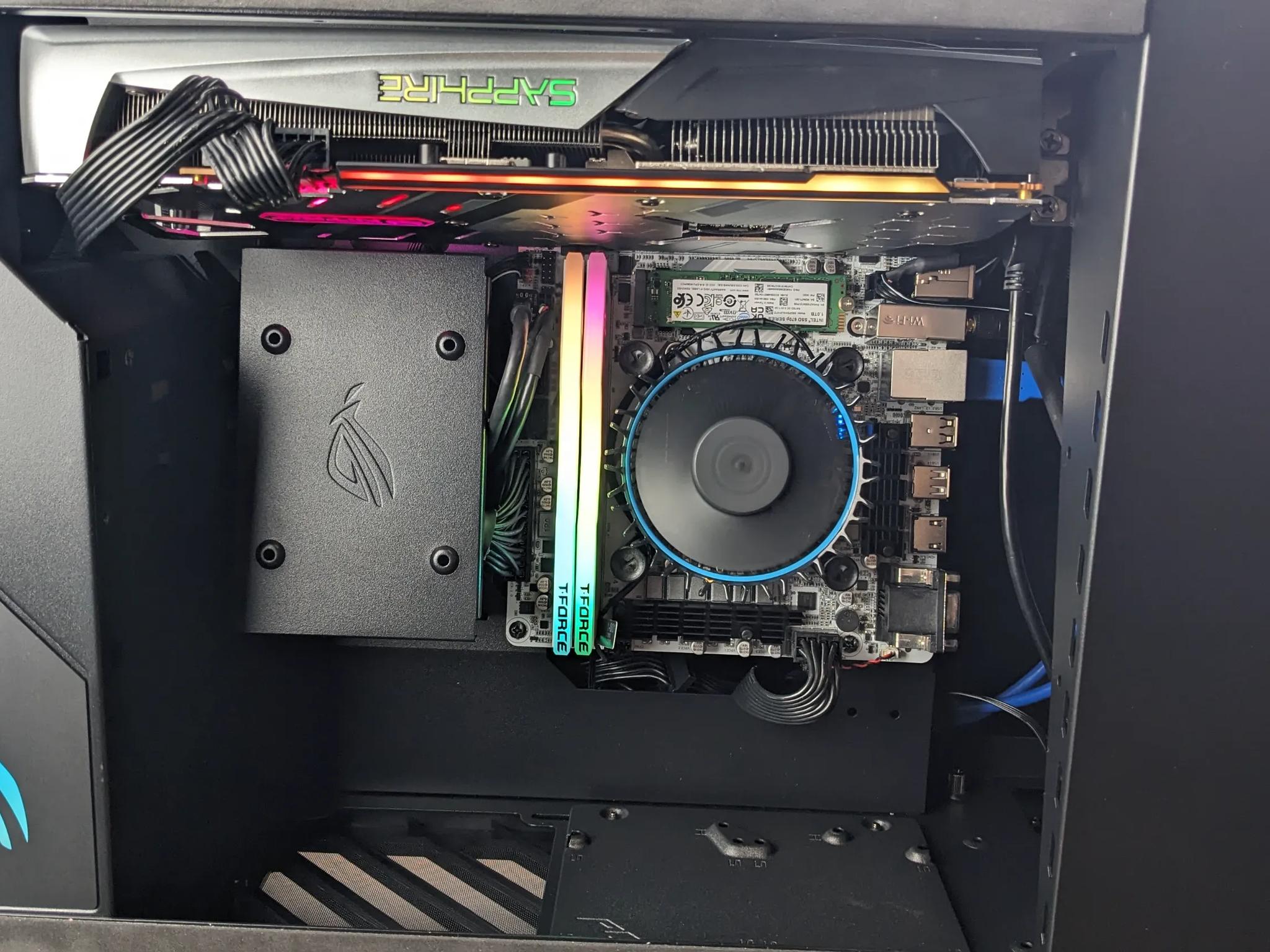 Back to School. Extra 10% SALE. RARE CUSTOM 5700 XT 12400F 16GB DDR4 3200Mhz 1TB NVMe