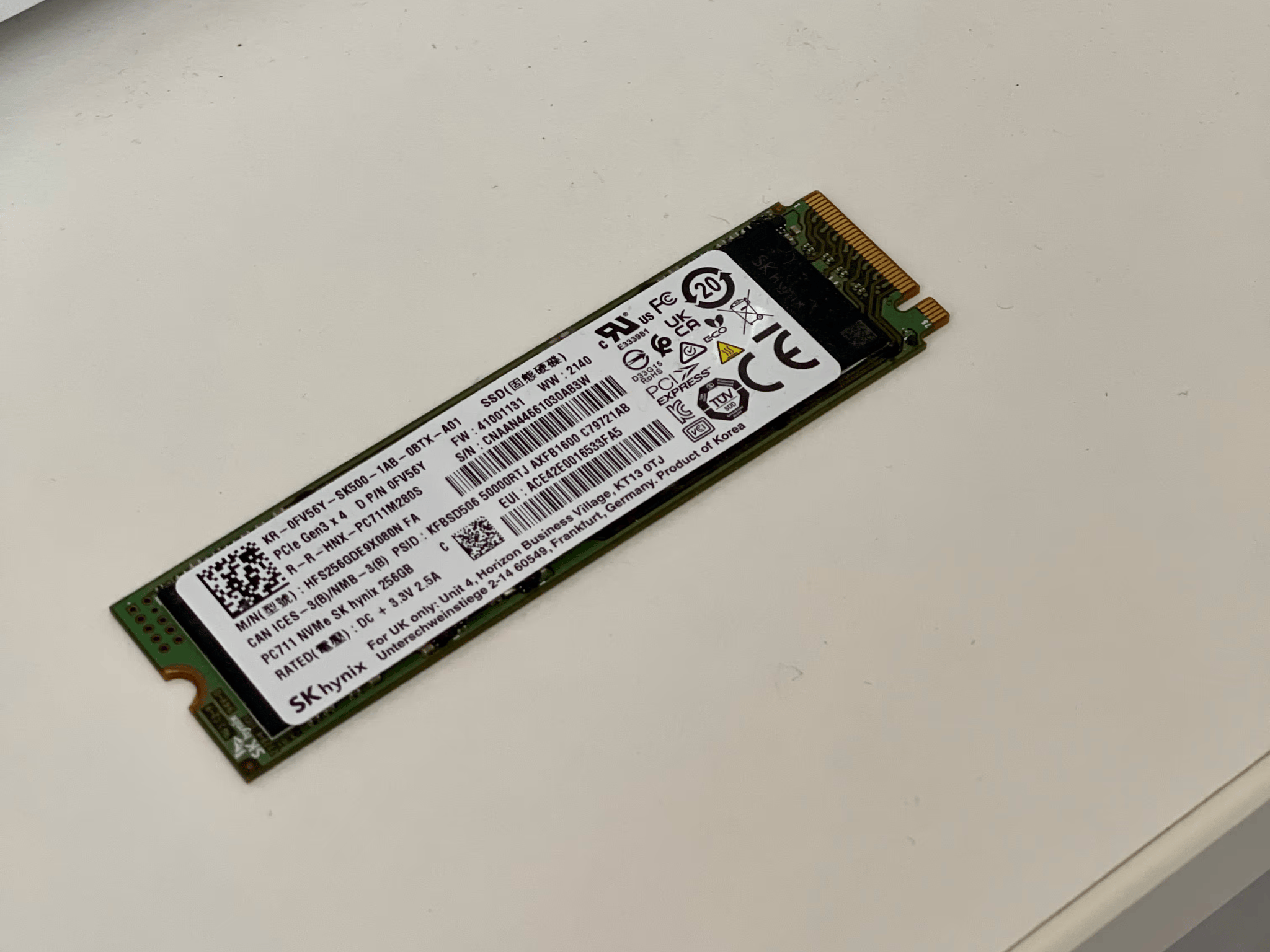 SK Hynix 256GB nvMe HFS256GDE9X080N 0FV56Y