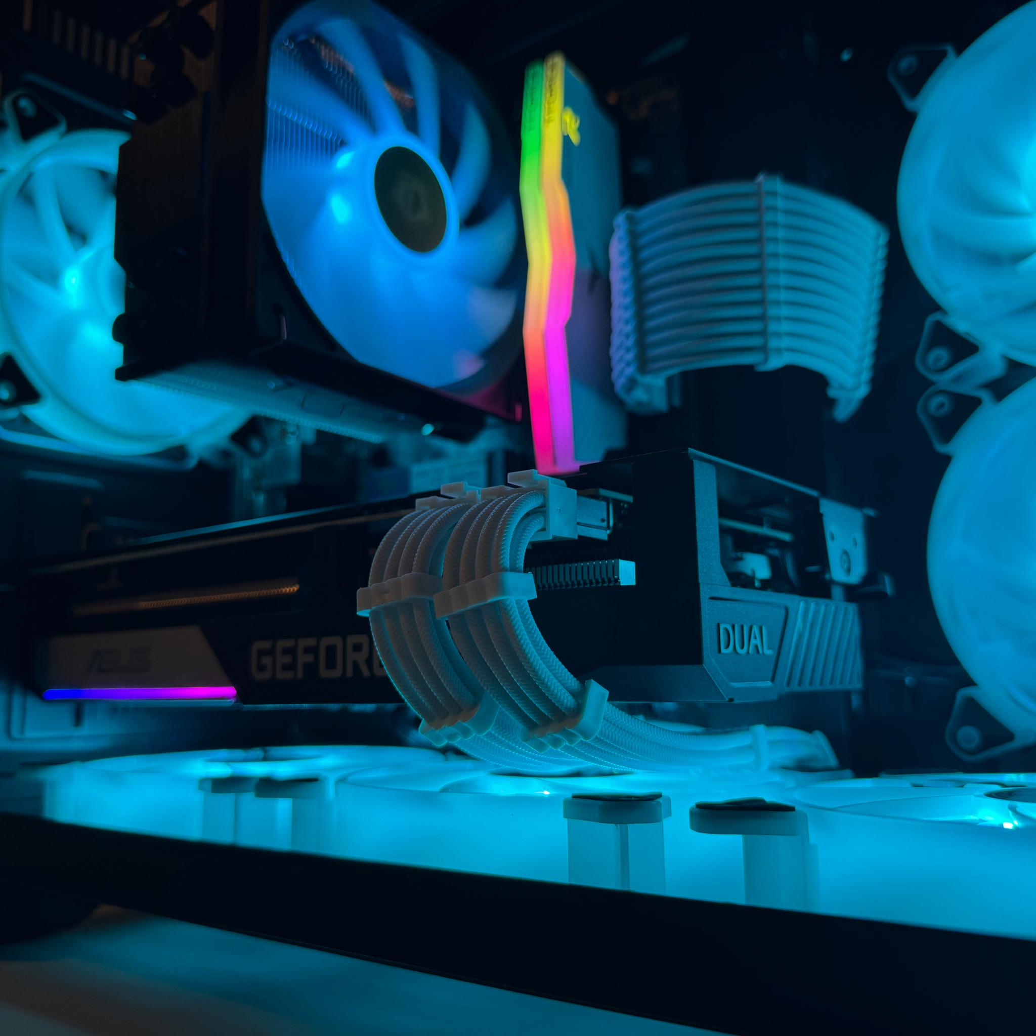 Nvidia RTX 3070 Ryzen 5 5600X GAMING PC