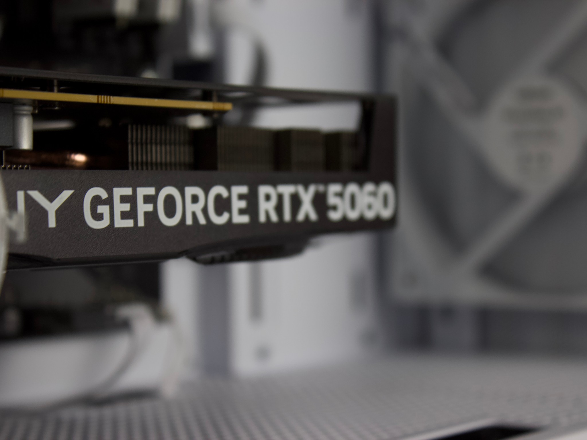 🧊❄️🧊 Wood Gaming PC – RTX 5060, Ryzen 5 5600, 16GB RAM, 1TB SSD - WiFi, BlueTooth 🧊❄️🧊