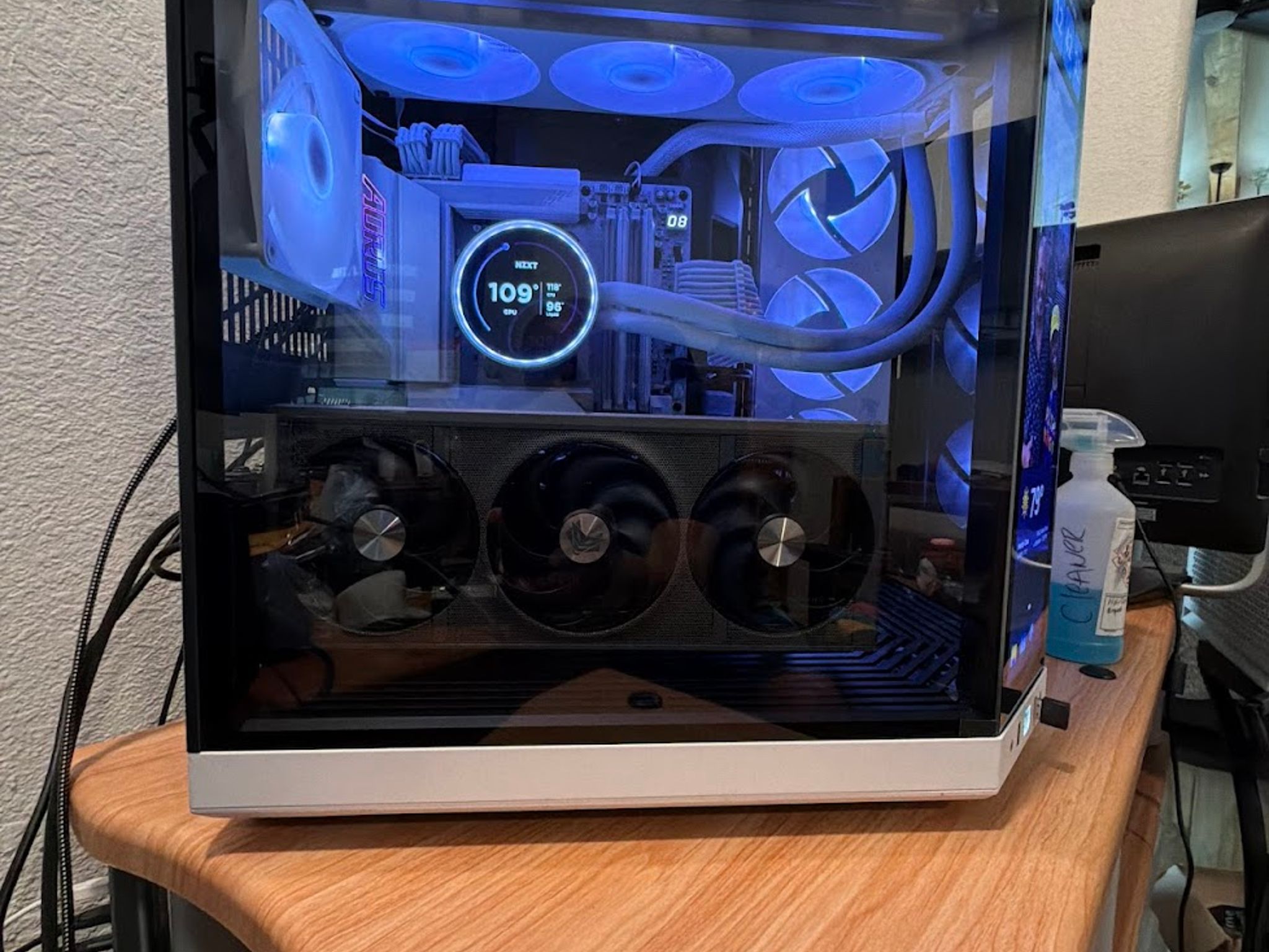 Radeon RX 9700 XT