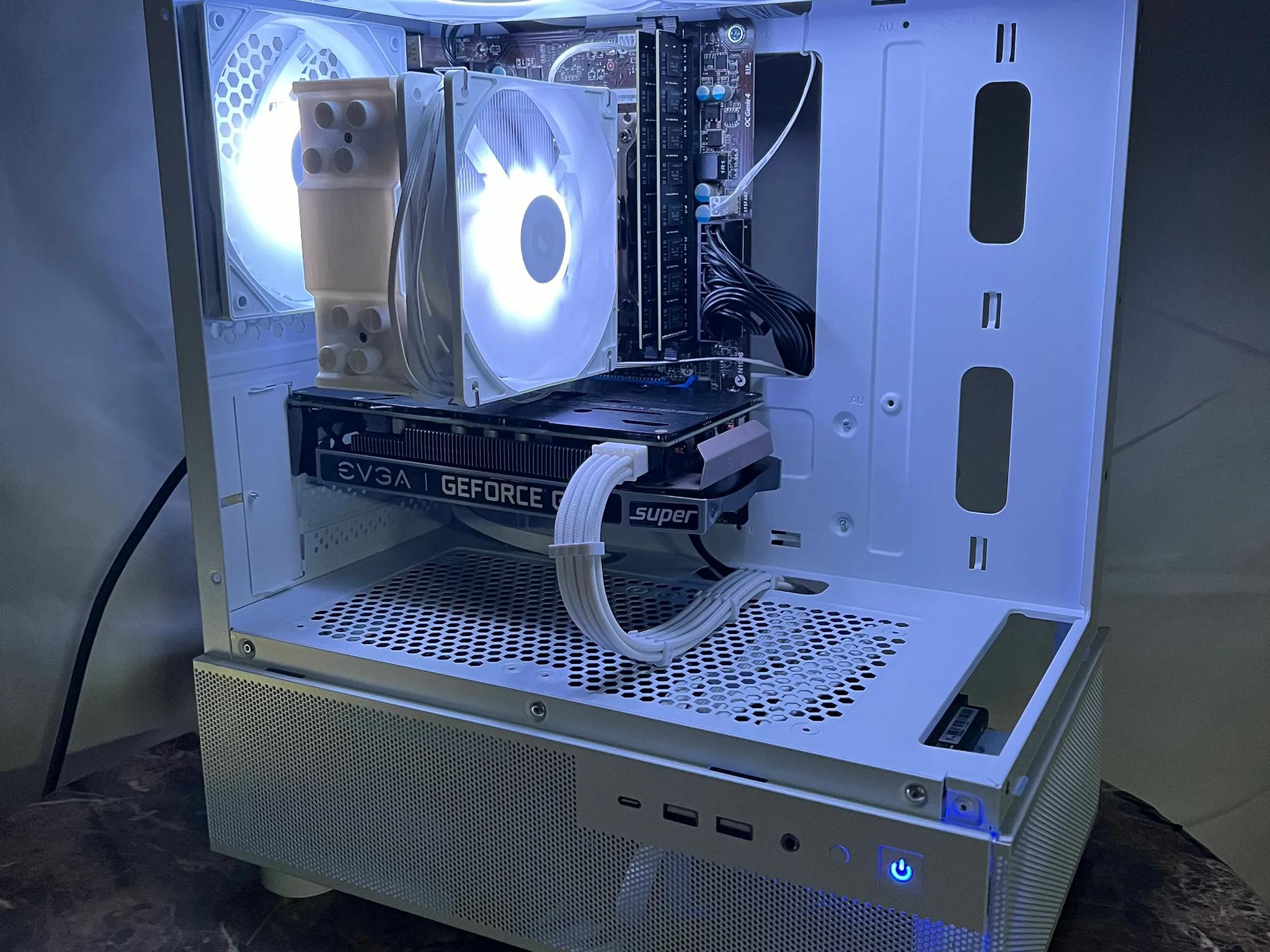 ⚪️🌙Midnight White⚪️🌙 | Budget PC | Intel Core i7 | GTX 1660 Super | 16GB RAM | 1TB SSD