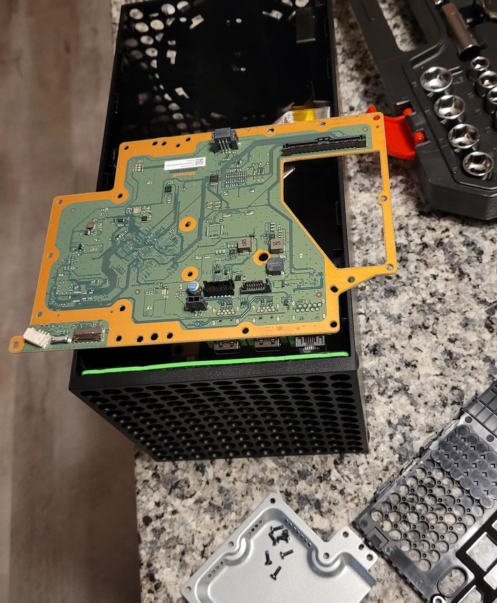 Spare Parts - Xbox Series X - 14 month old parts