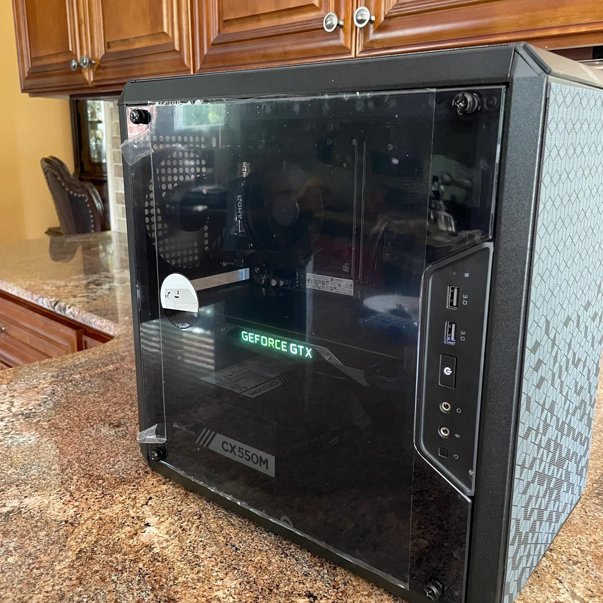 Funz Bx - GTX 1070 FE // Ryzen 5 3600 // 2TB M.2 SSD