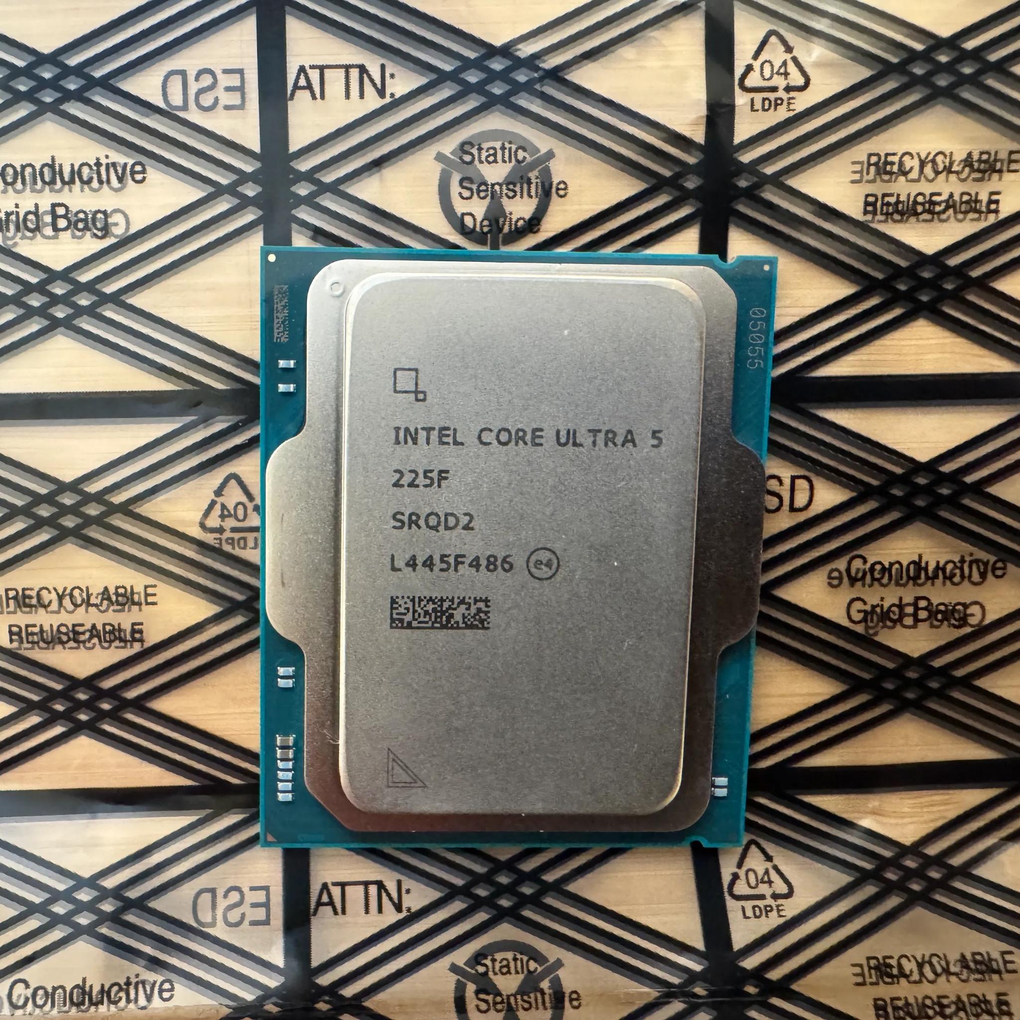 Intel® Core™ Ultra 5 Desktop Processor 225F 10 cores (6 P-cores + 4 E-cores) up to 4.9 GHz