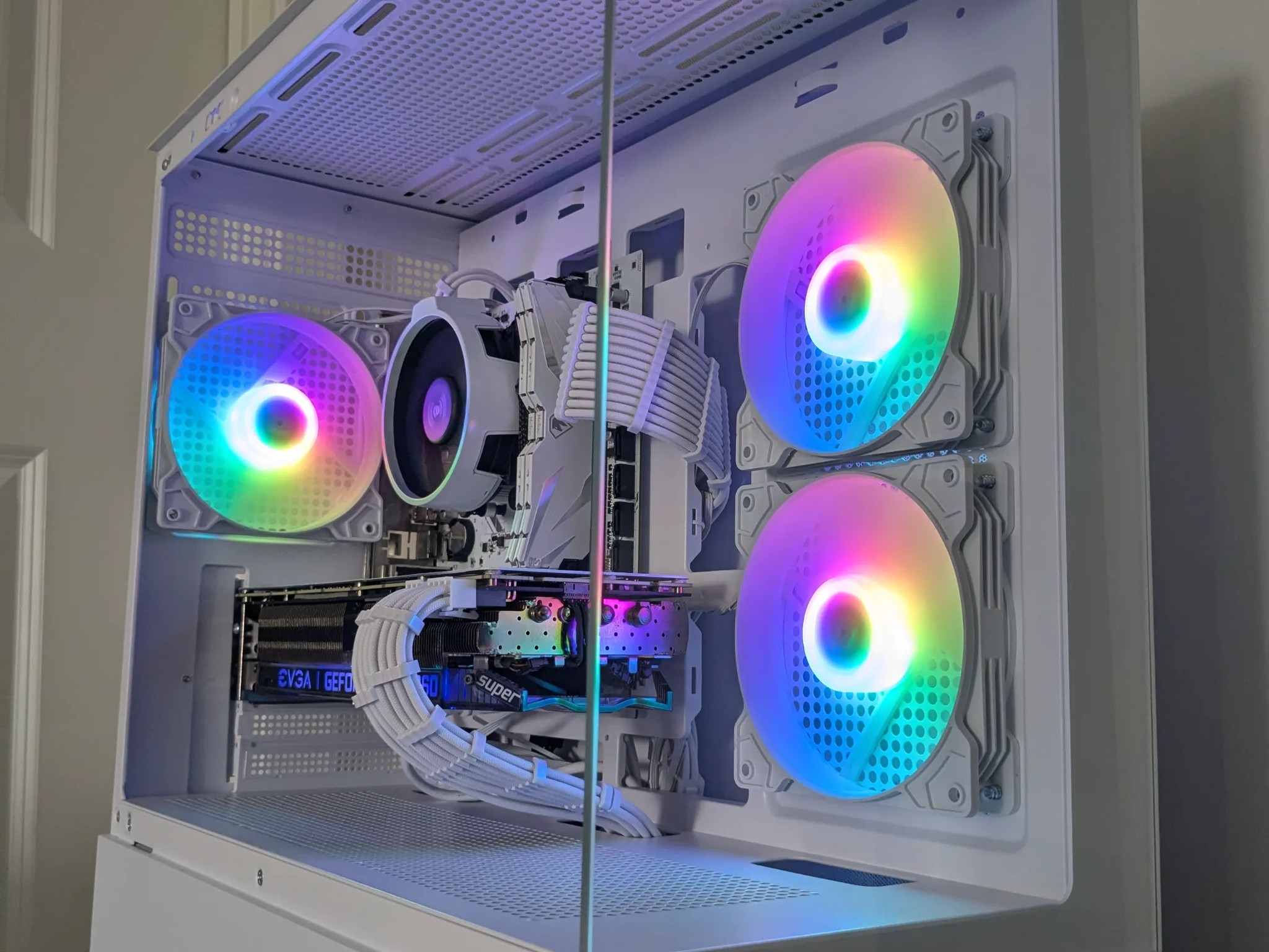 Ymir 🌬️ | Nvidia RTX 2060 SUPER 8GB | Ryzen 5 3600 | 512GB SSD | 16GB RAM | ARGB Gaming PC